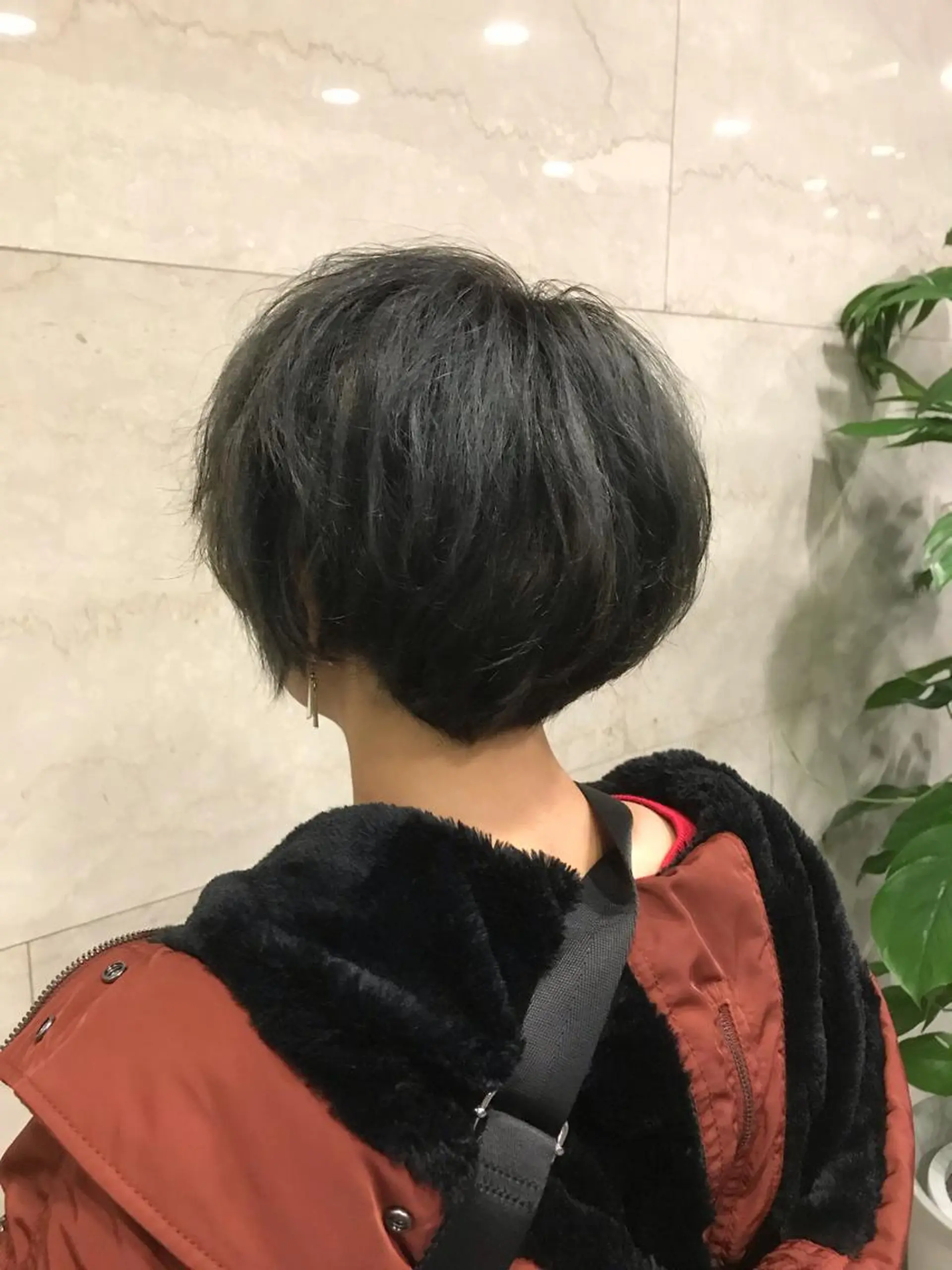 ショート カラー ブリーチ ダブルカラー ere hair salonのヘアスタイル