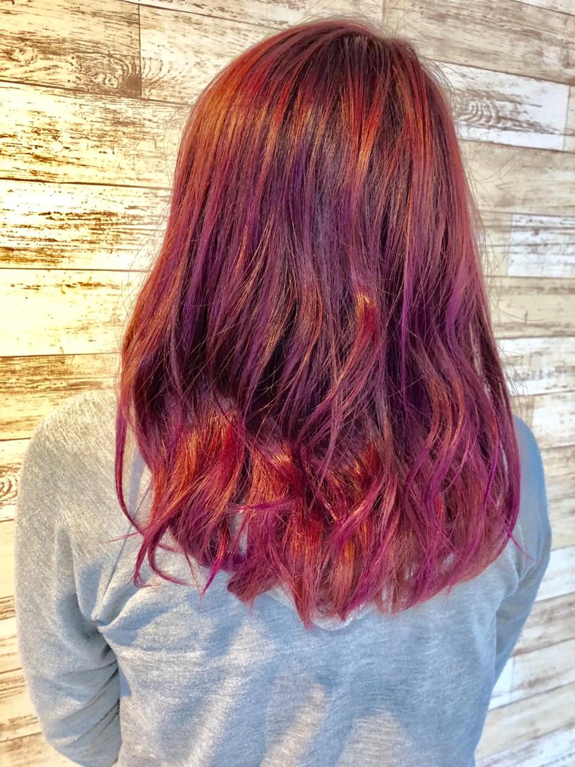 ミディアム MARDI GRAS 蘭丸のヘアスタイル