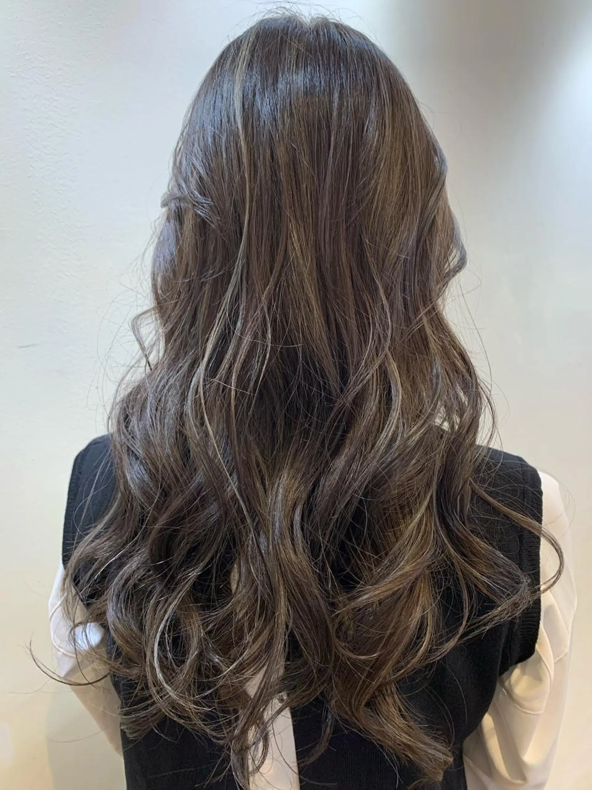 ロング カラー カット ヘアカラー トリートメント 永作 真司のヘアスタイル