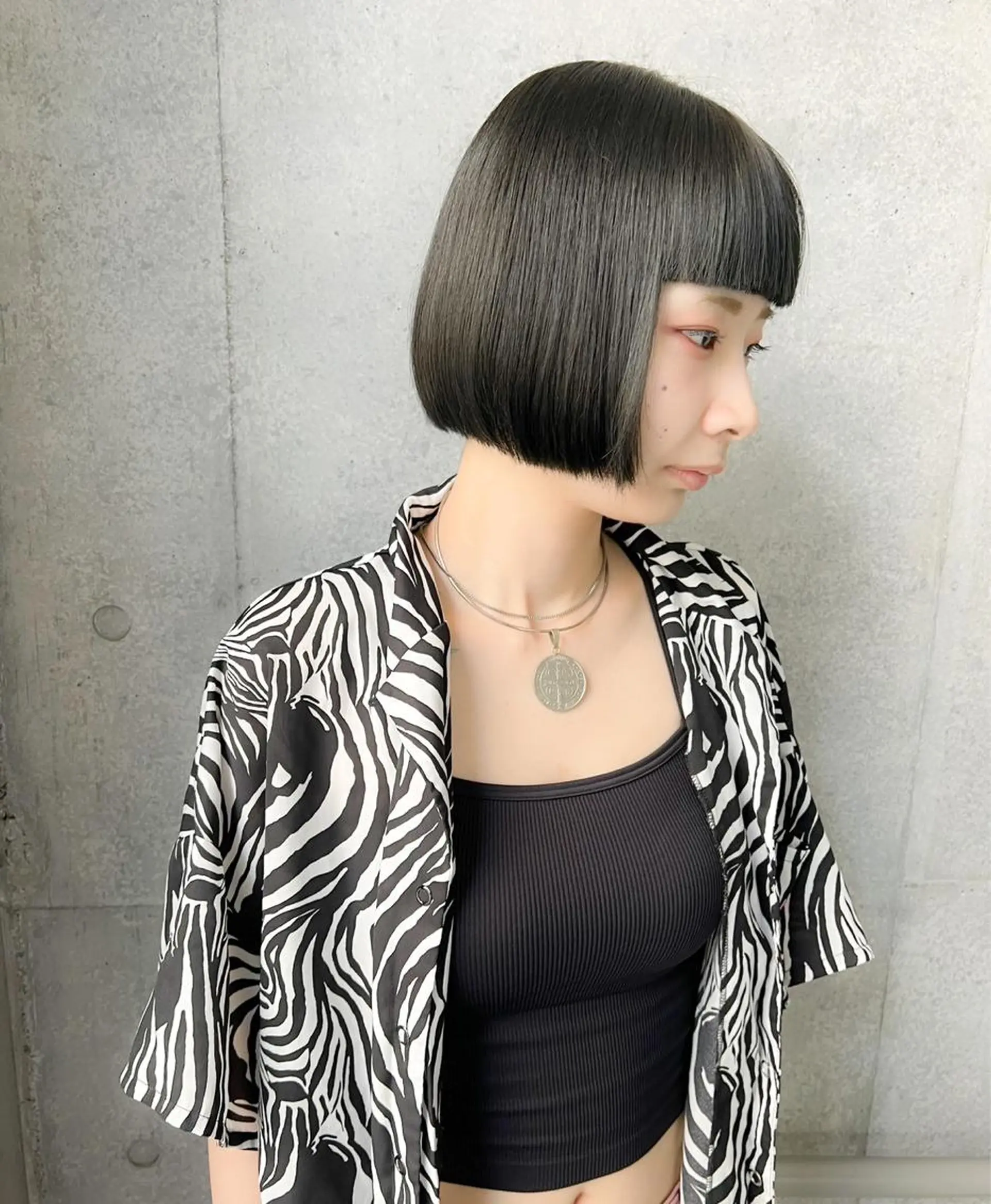 ショート カラー morrow by suntown所属・💙AKANE ハイライトカラー💙のヘアスタイル