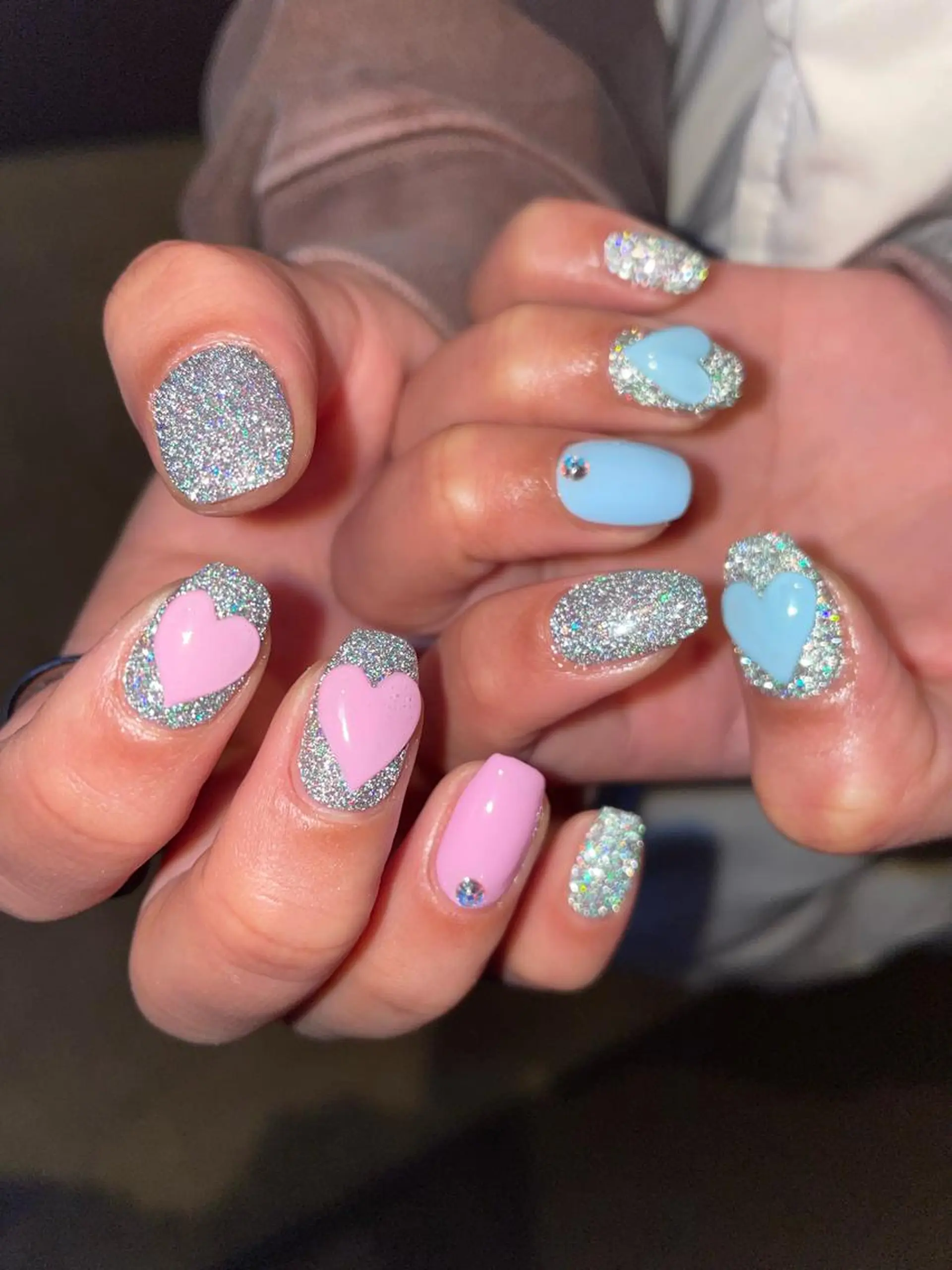 ロング カラー ヘアアレンジ キッズ ネイル マツエク・マツパ アイブロウ 福田 加奈のネイルデザイン