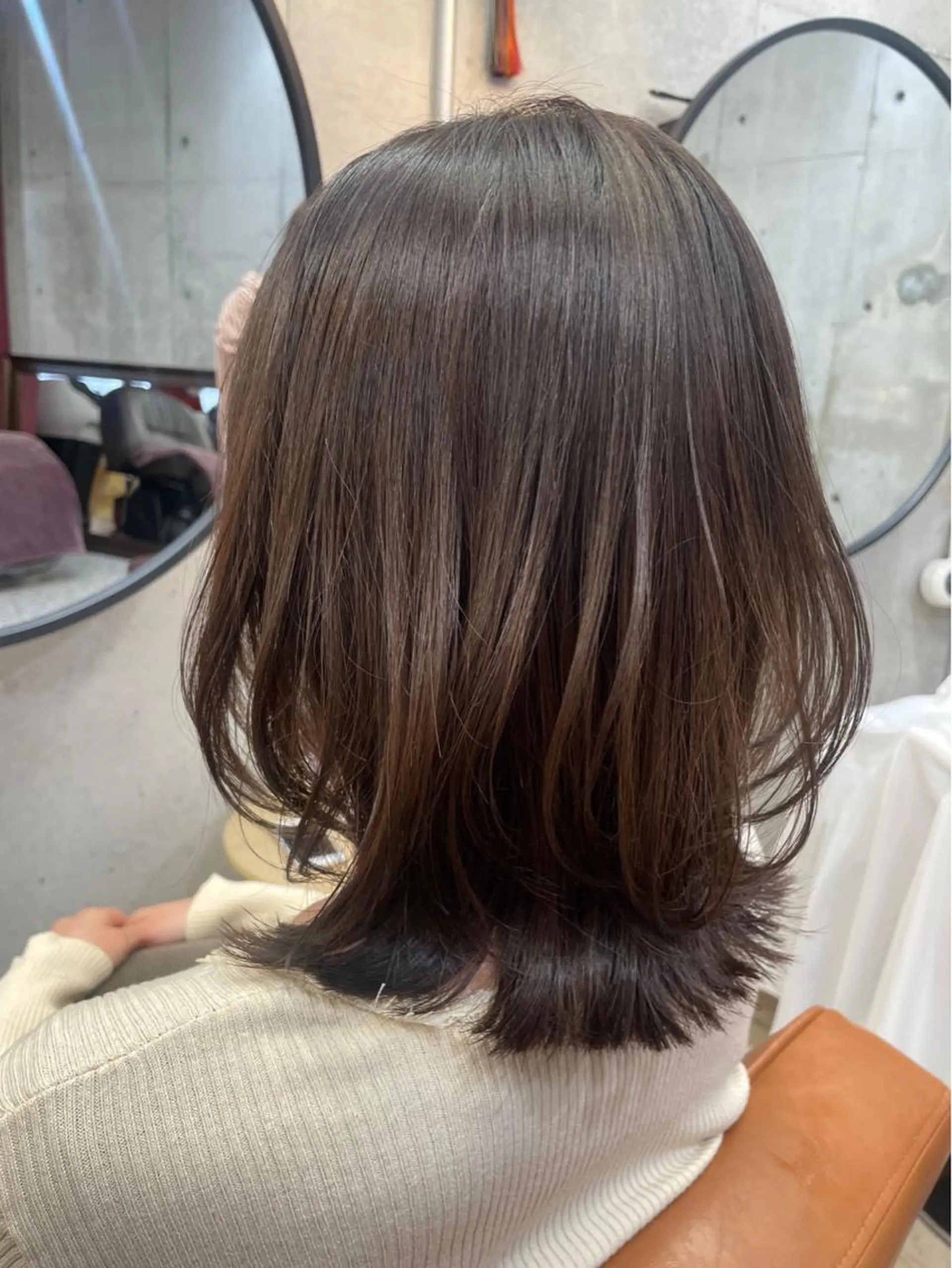 ミディアム ミディアムパーマ ボブ くびれヘア エギョモリ 外国人風カラー Kozy  hair design所属・東 史夏のヘアスタイル