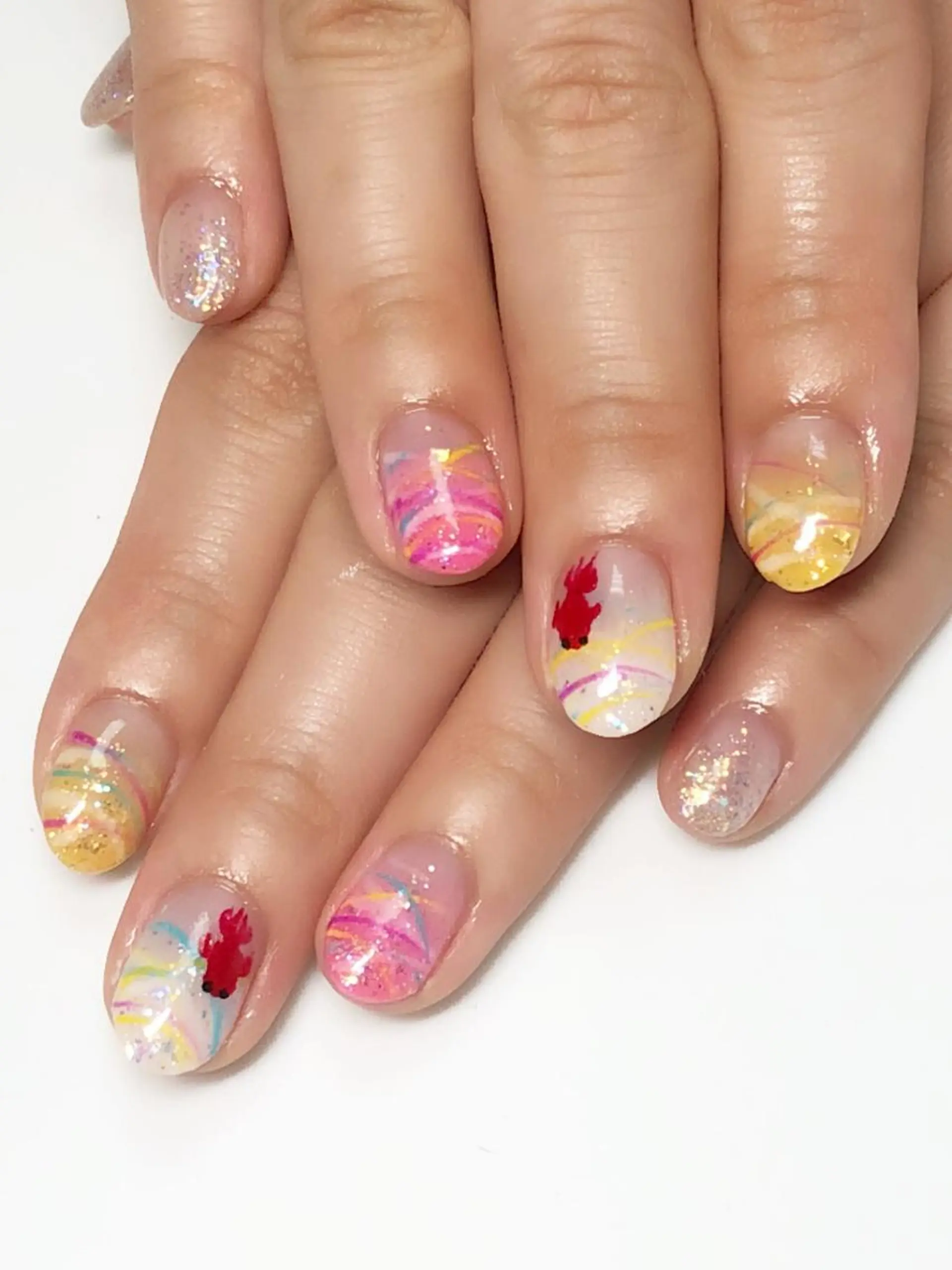 ミディアム カラー ネイル ラメ(グリッター) シンプルネイル ヨーヨーネイル ハンドネイル CITRAtotal beautyのネイルデザイン
