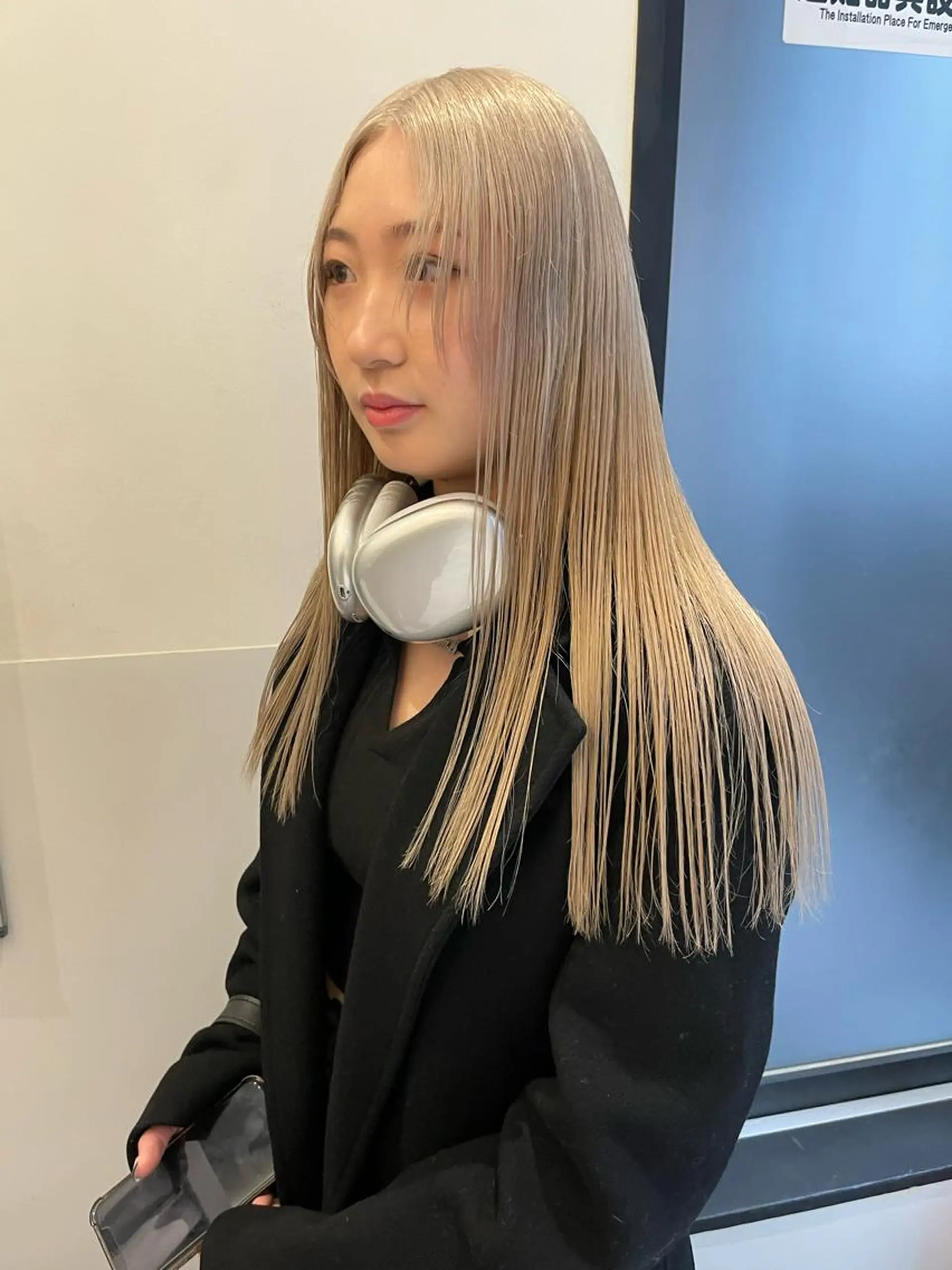セミロング カラー カット ヘアカラー トリートメント SALOWIN所属・ブリーチ🧹 ボブ✨レイヤーのヘアスタイル