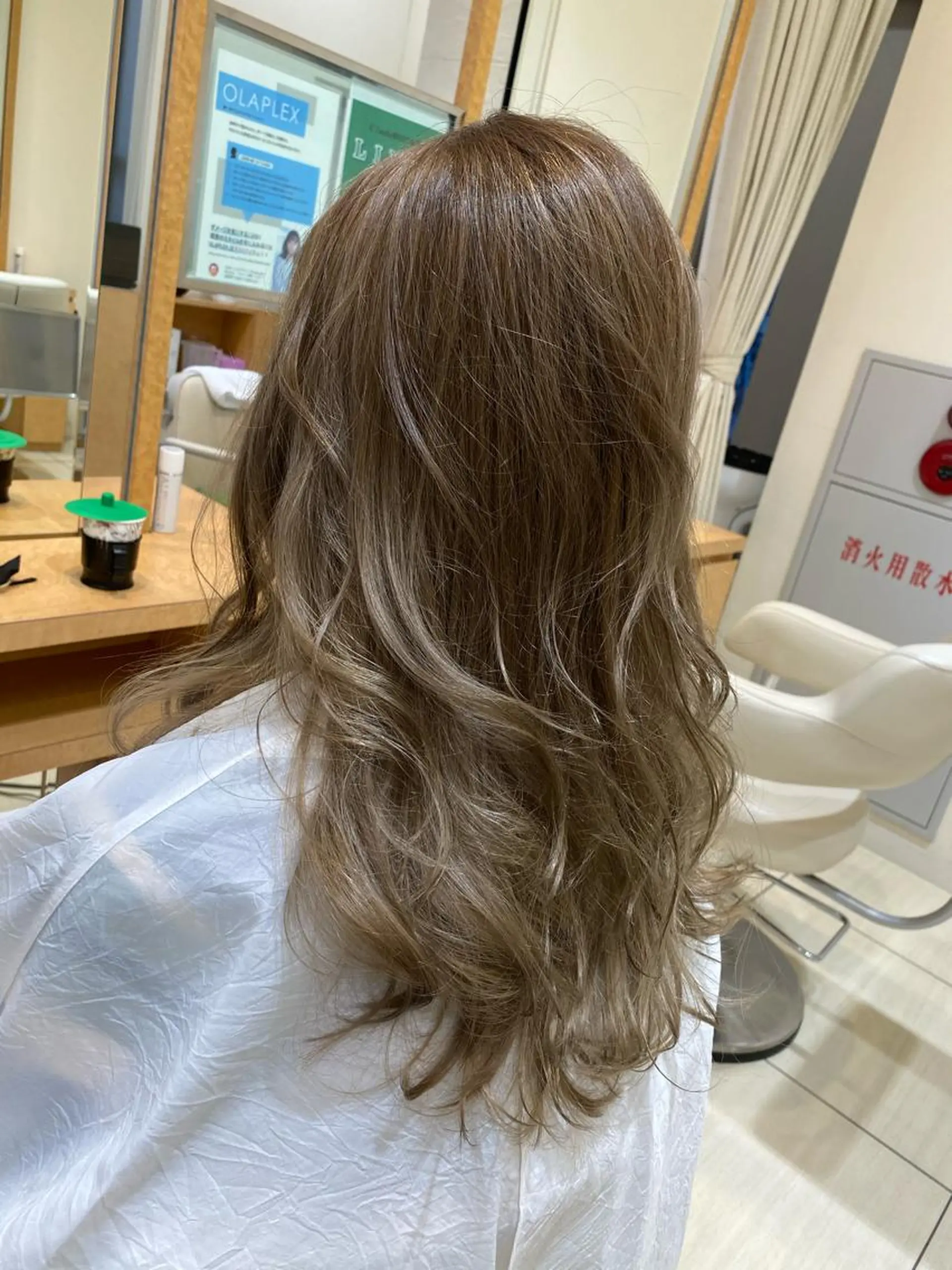 ロング 村山 豪歩のヘアスタイル