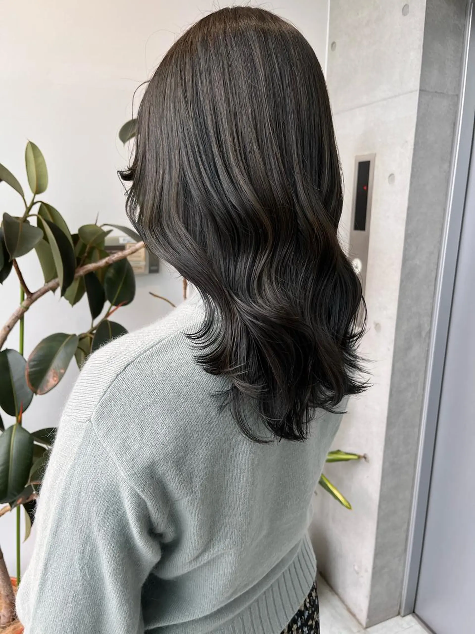 ロング カット ヘアカラー トリートメント 🌫️大人韓国ヘア 🌫️naoyaのヘアスタイル
