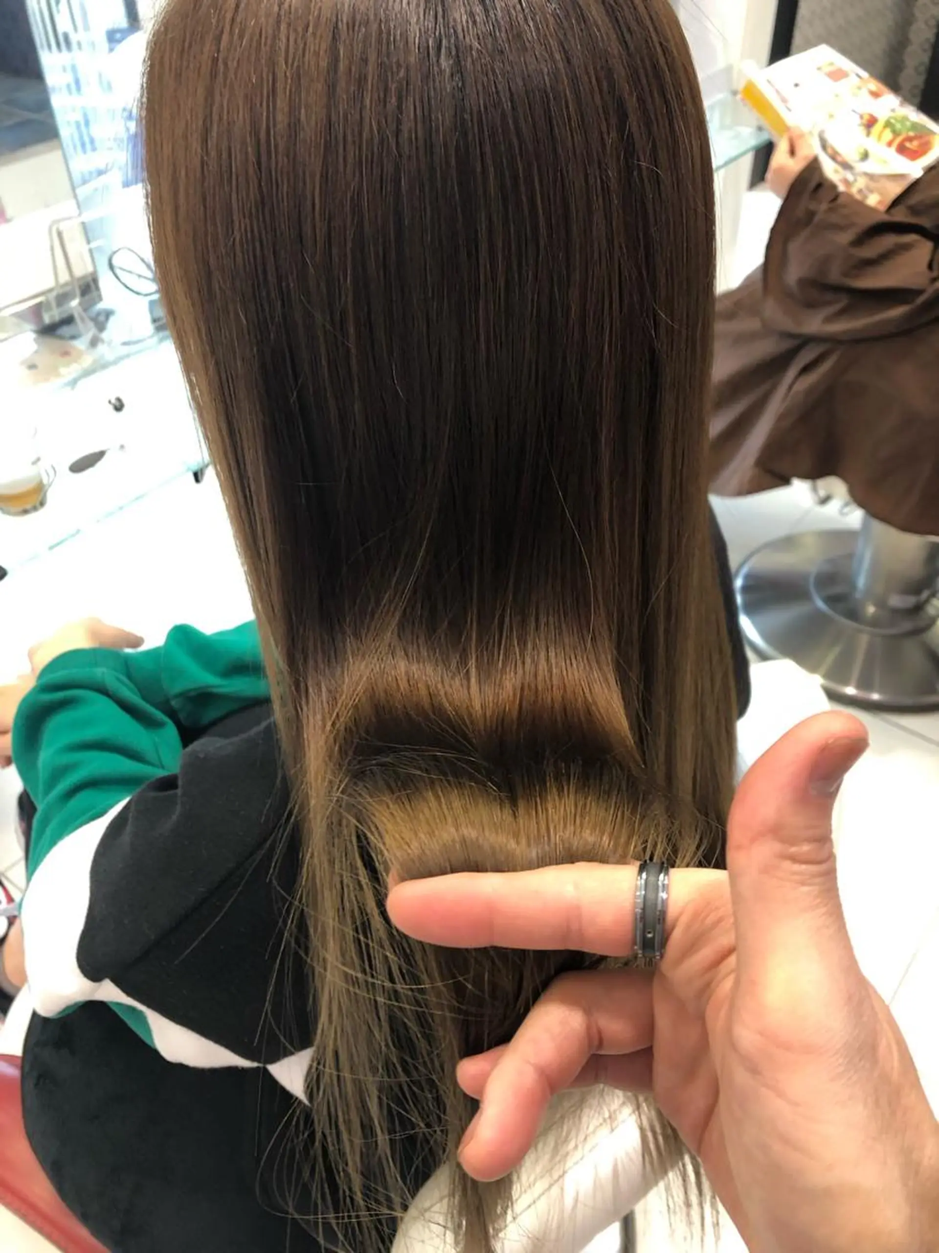 ロング トリートメント i-Dear -studio Kobe-所属・横野 孝志のヘアスタイル