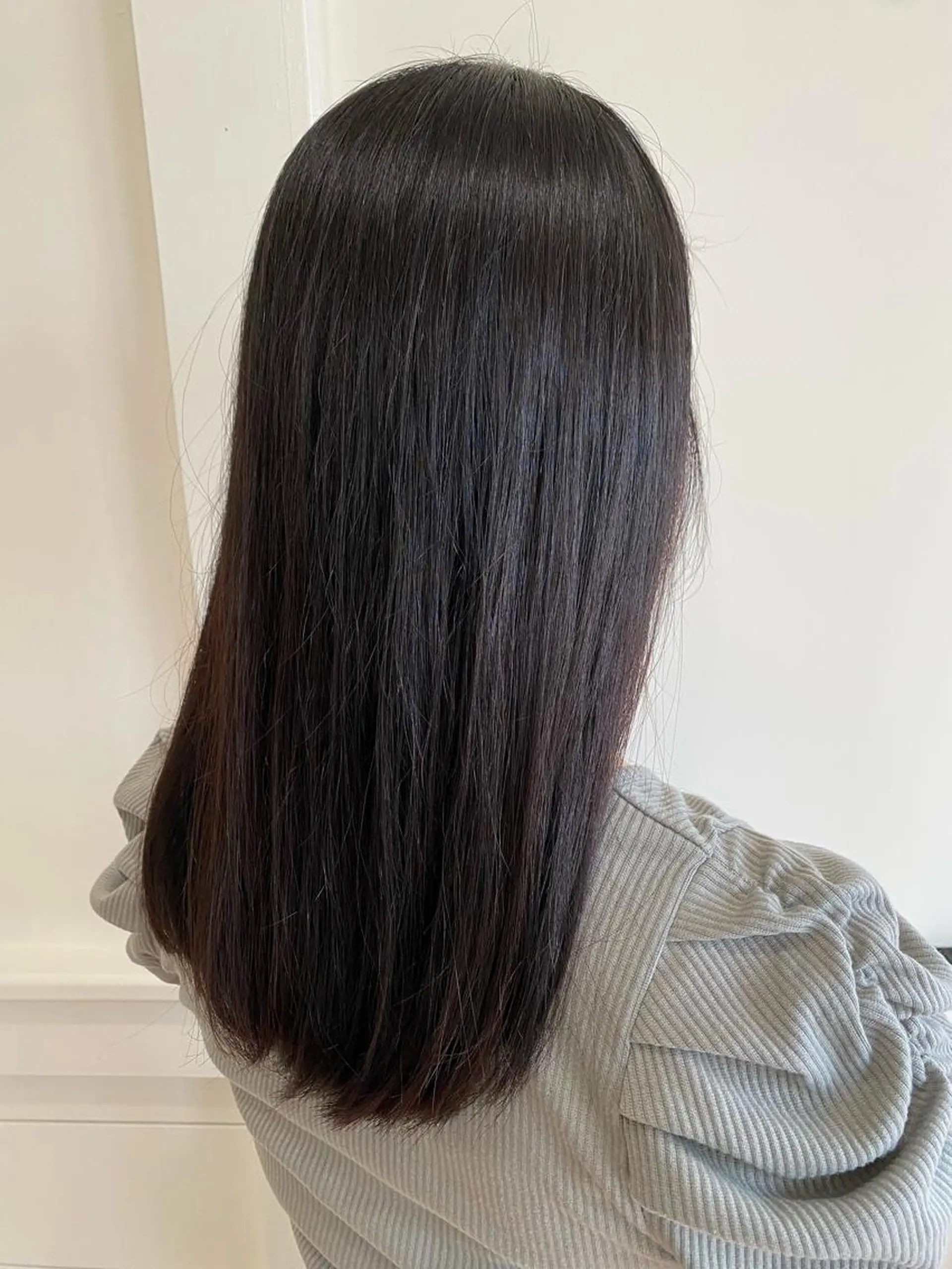 ロング カラー ブラウンカラー ヘアカラー トリートメント 長芝 遥香のヘアスタイル
