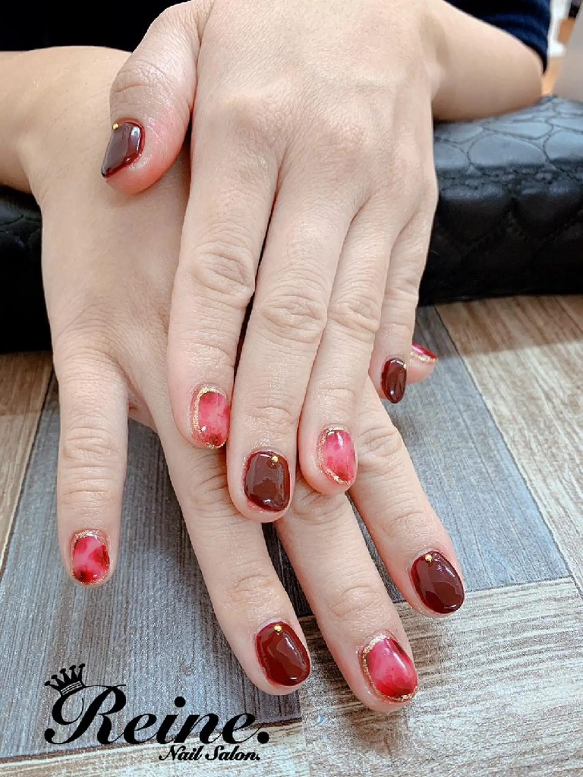 ネイル Nailsalon Reine所属・玉栄 伶奈のネイルデザイン