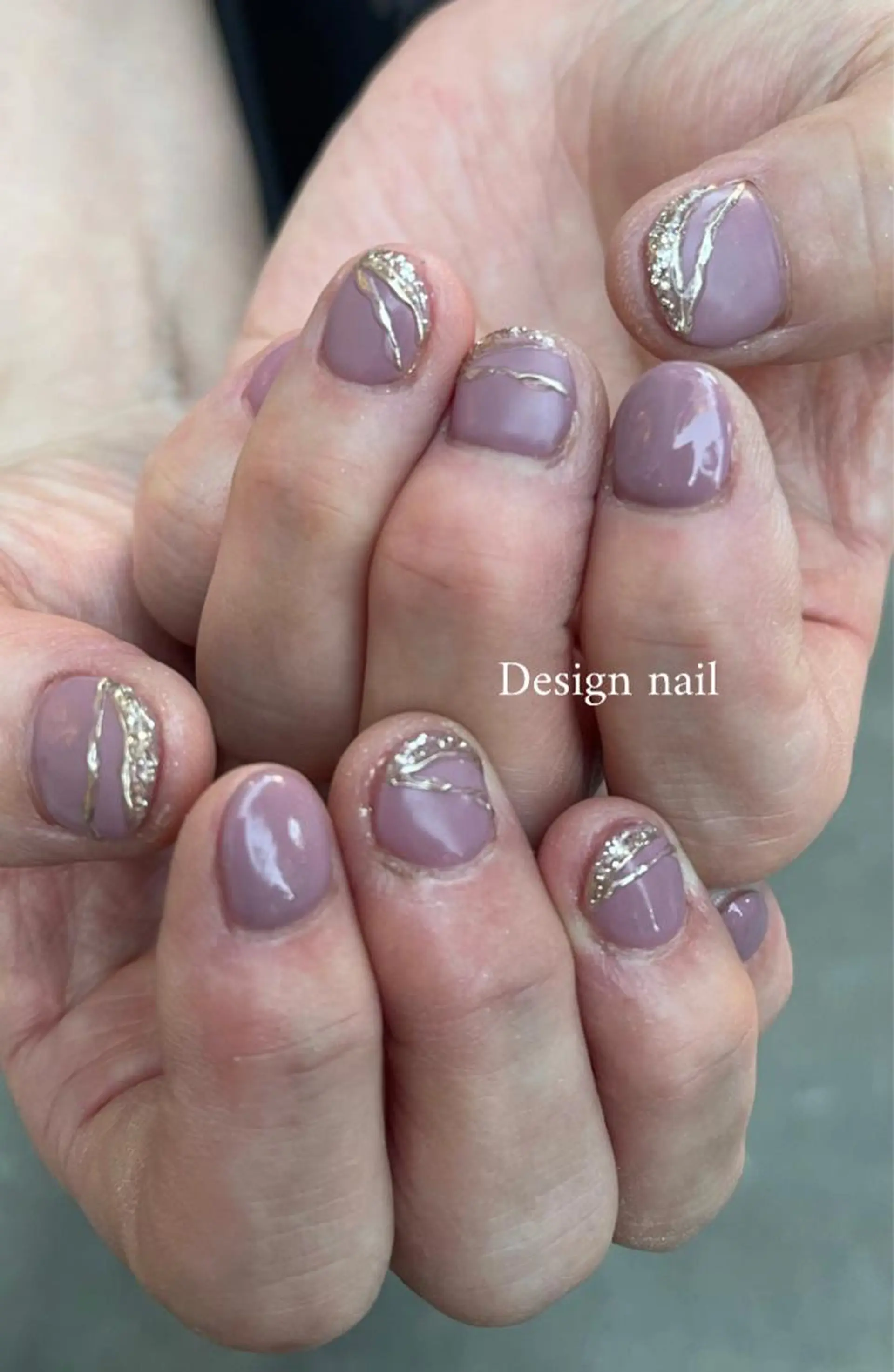 ネイル SATO .の眉毛・アイブロウイメージ