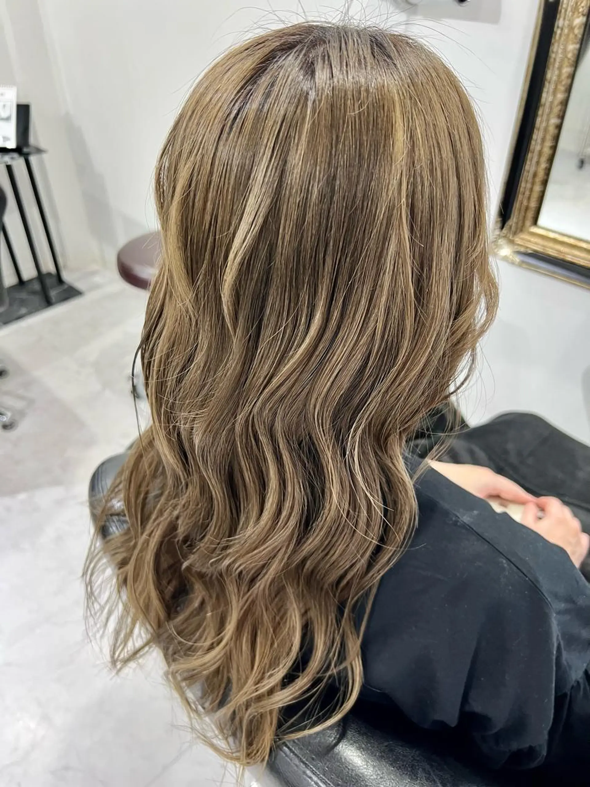 ロング カラー ヘアアレンジ ブリーチ Hair & Beauty the B 岡崎店所属・山口 安美のヘアスタイル