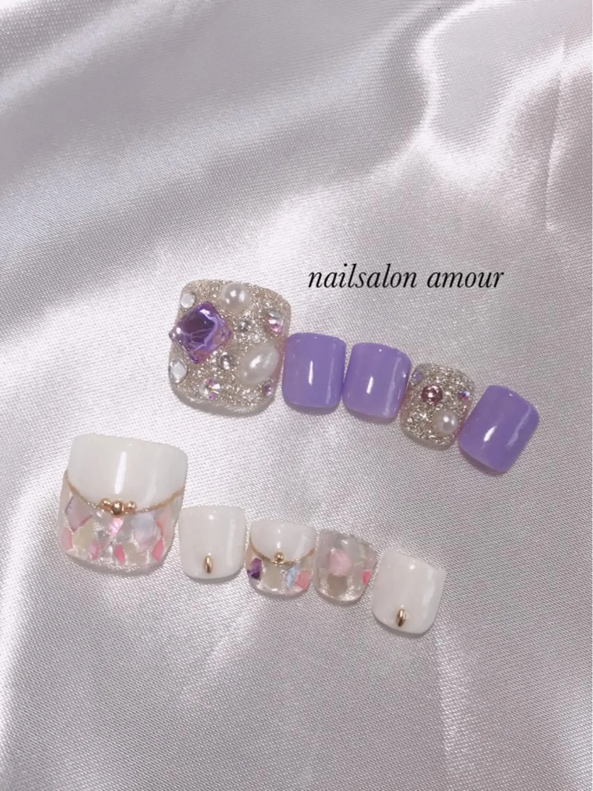 ネイル ジェルネイル ストーンネイル nailsalon ♡amour♡のネイルデザイン