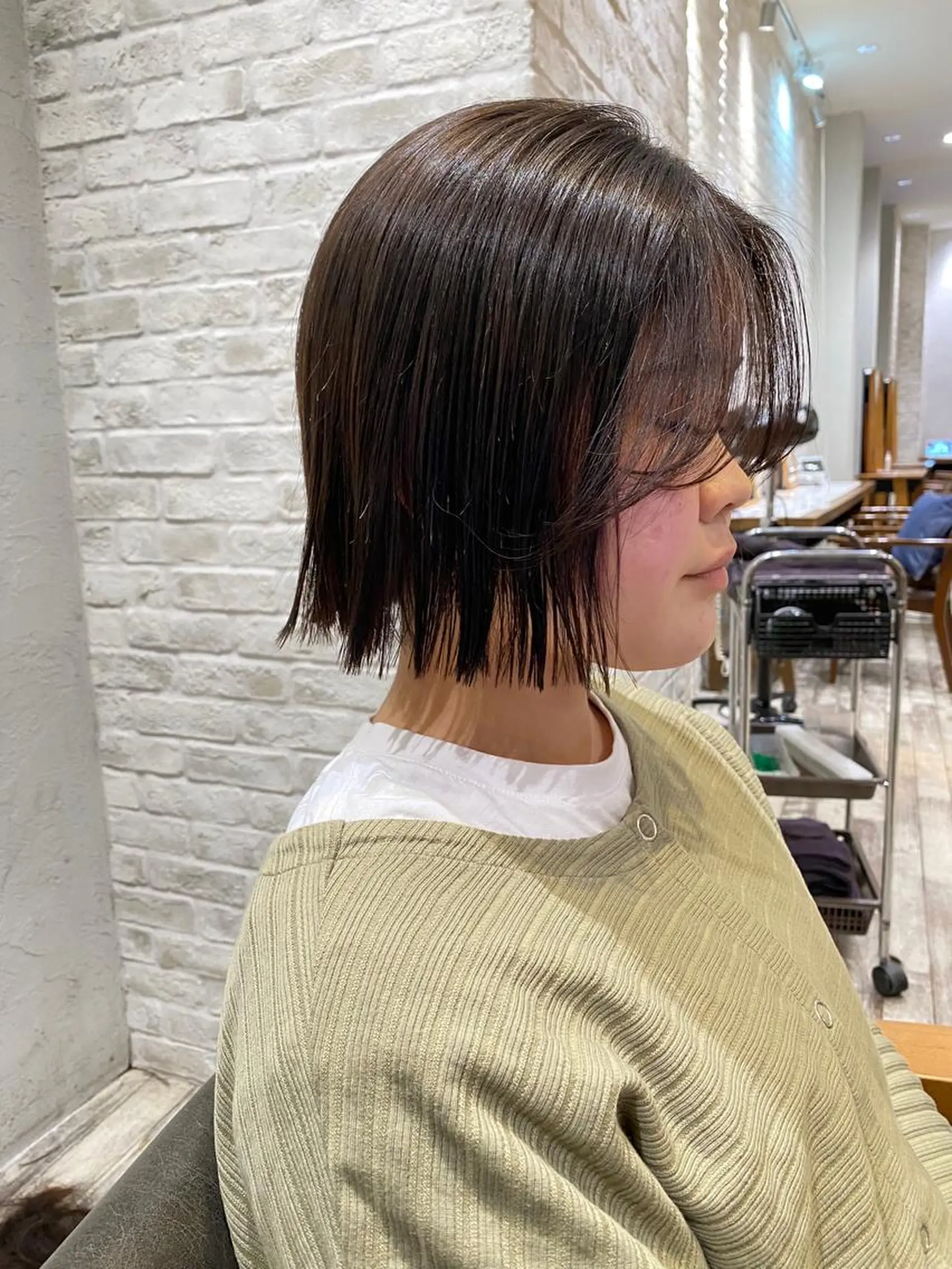 ショート 切りっぱなしボブ ボブ カット ヘアカラー 栗原 瑞稀のヘアスタイル