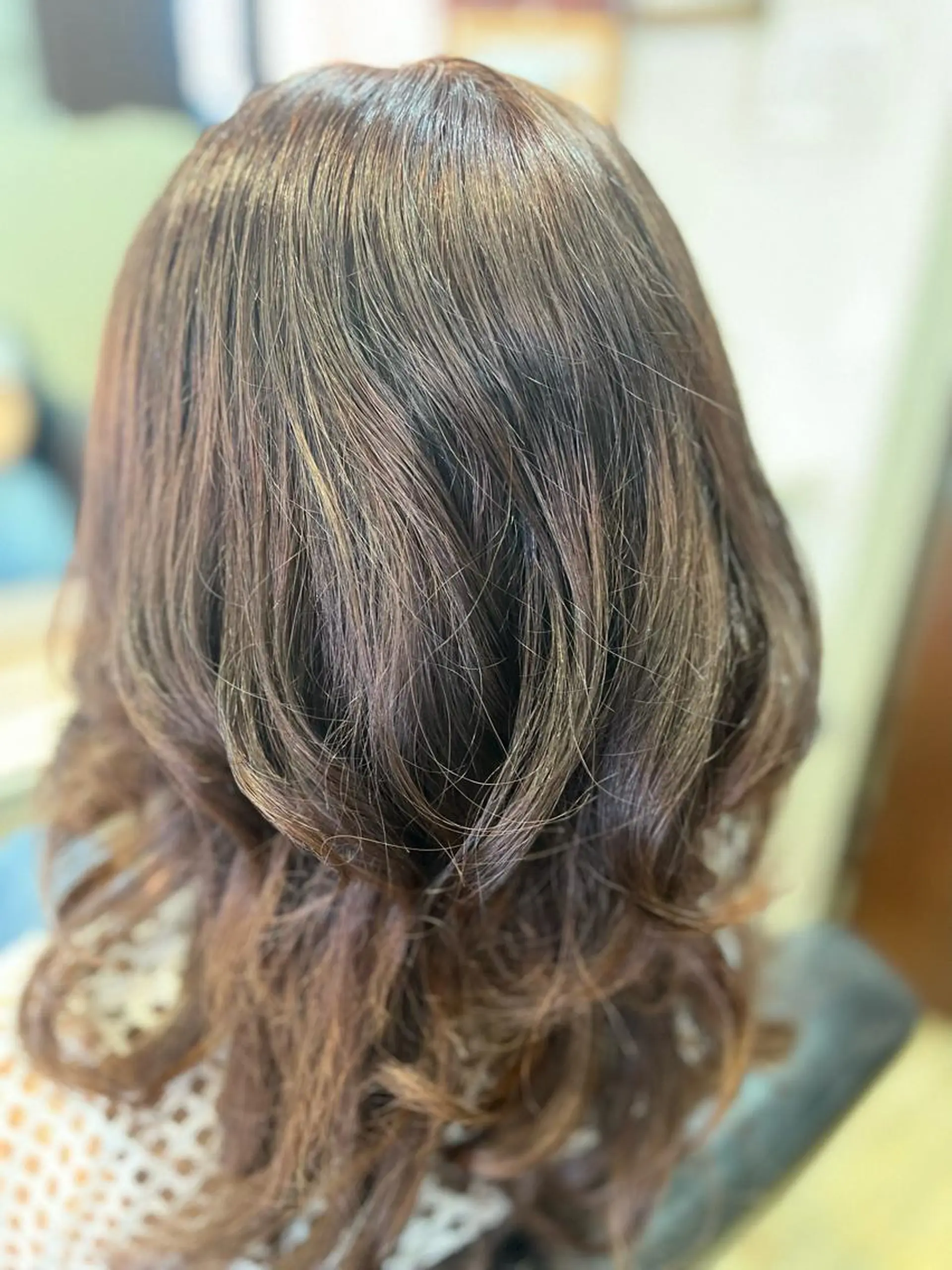 ロング カラー ブラウンカラー レッドカラー レッドブラウン エル美容室所属・織田 英之のヘアスタイル