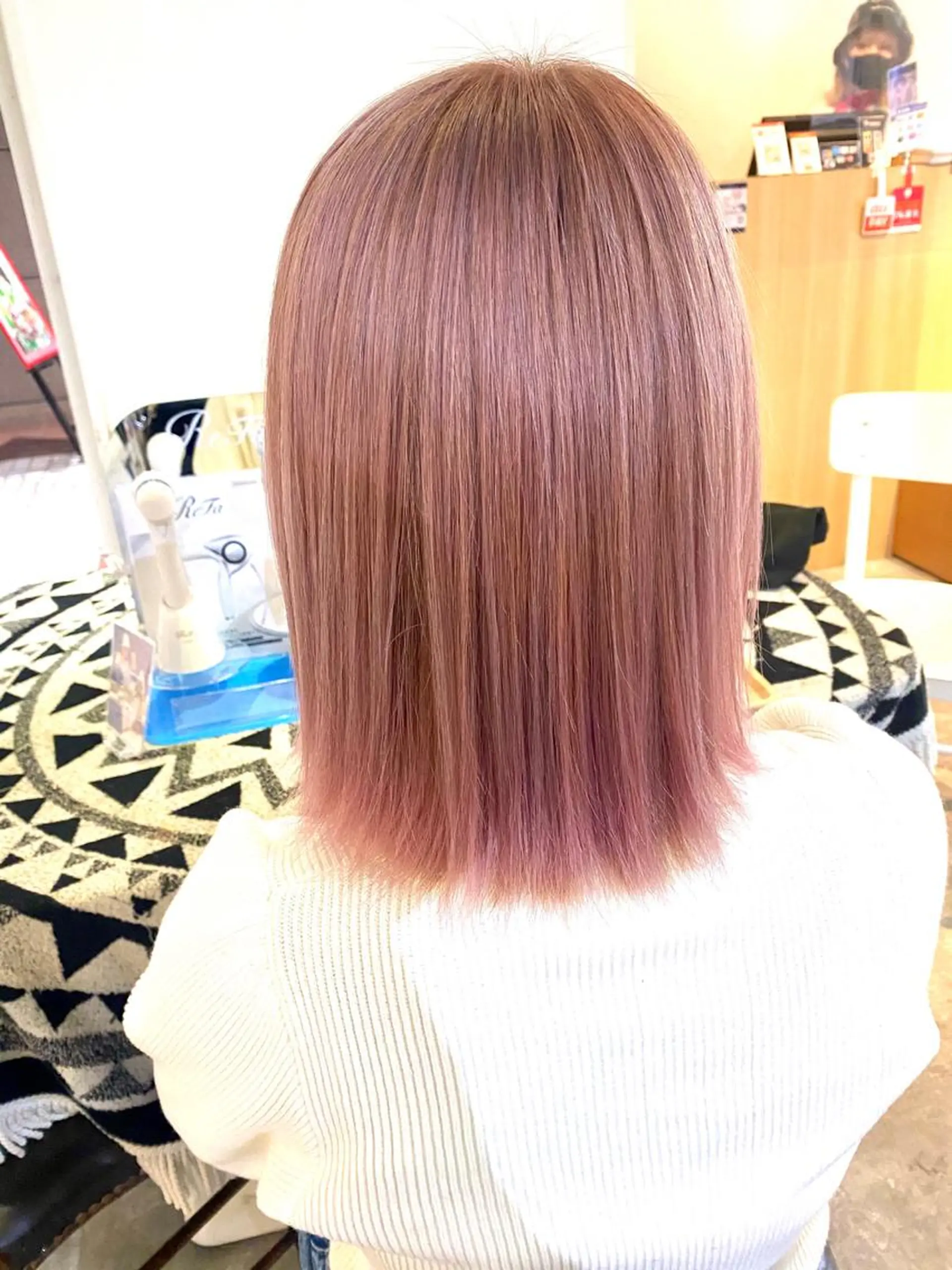 カラー 仲丸 茜のヘアスタイル