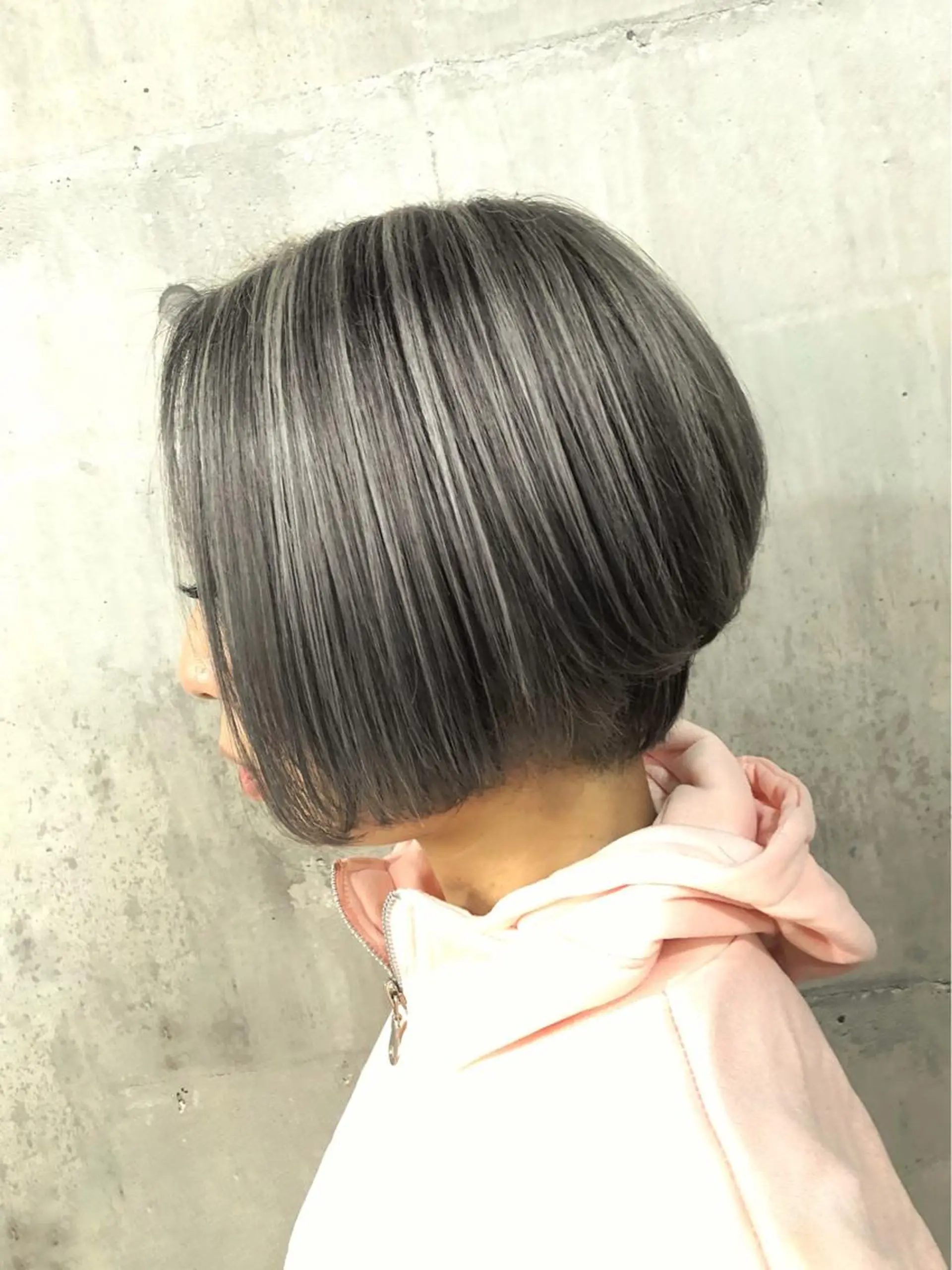 カラー グレージュ ハイライトカラー シルバー シルバーグレージュ MIRAC河原崎 透【代表/オーナー】のヘアスタイル