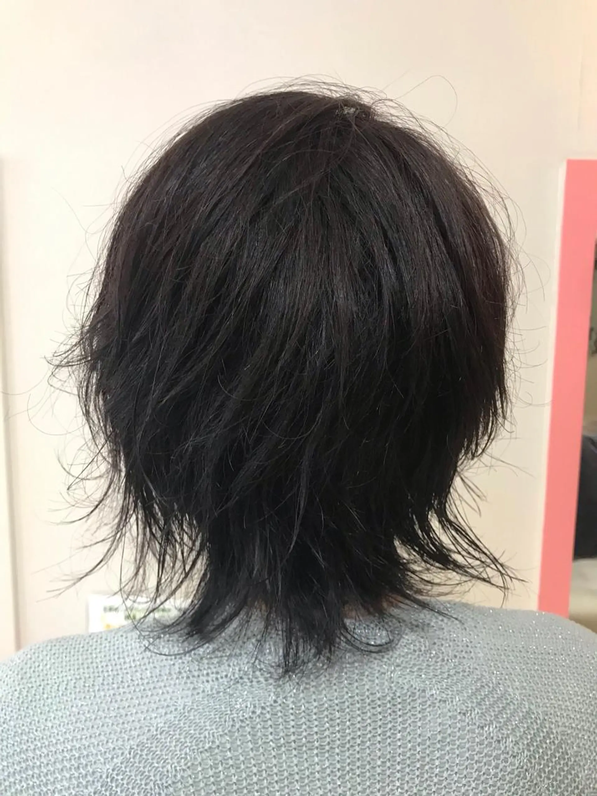 ミディアム カラー パーマ ウルフカット 横田 尚登のヘアスタイル