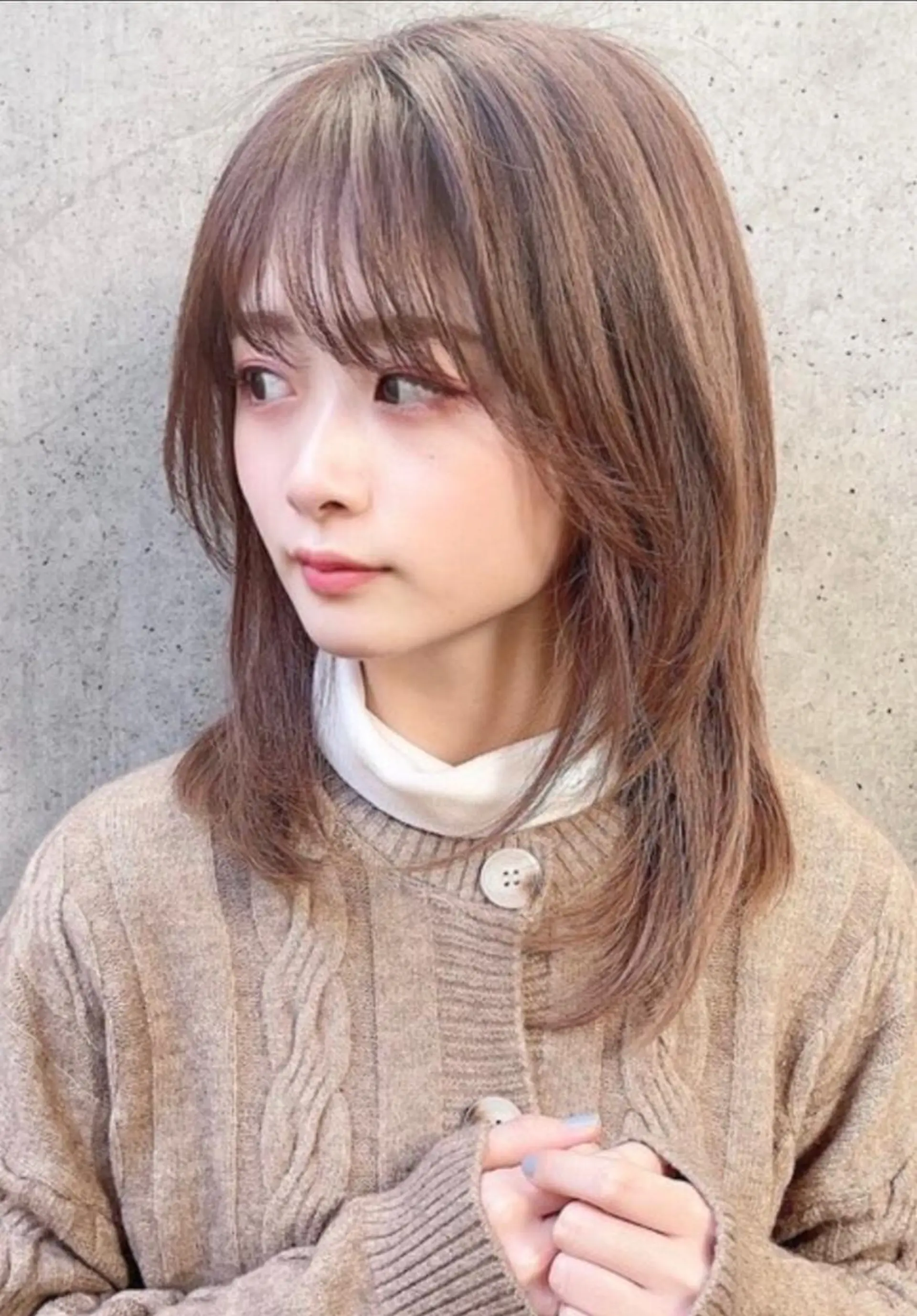 ミディアム ミディアムレイヤー レイヤーカット カット トリートメント 💎似合わせのプロ 💎透明感カラー杉原のヘアスタイル