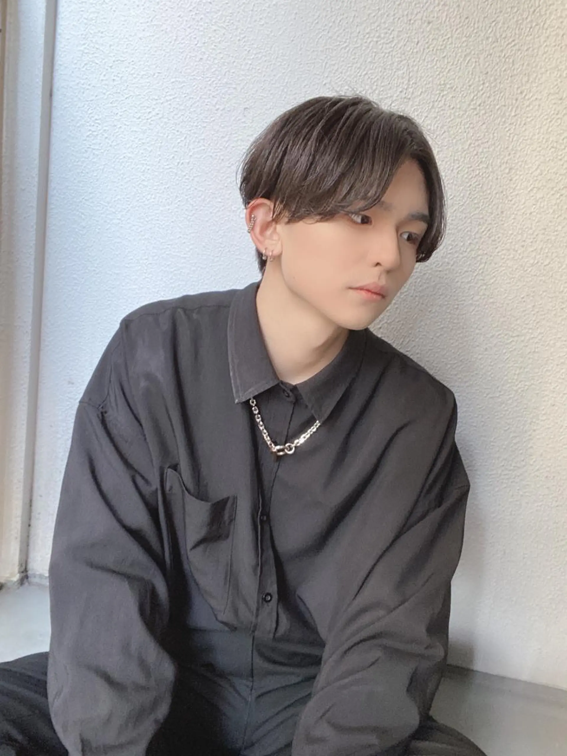 ショート カラー パーマ ヘアアレンジ メンズ 切りっぱなしボブ メンズブリーチ メンズインナーカラー メンズ韓国風 メンズパーマ alo【大阪梅田】所属・【梅田美容室】 中道智紀✂️のヘアスタイル