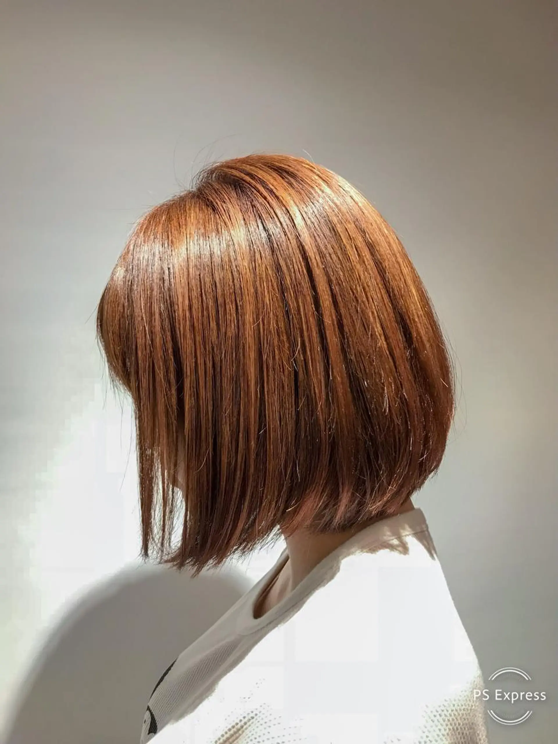 ミディアム カラー BIANCO北堀江 AKANEのヘアスタイル