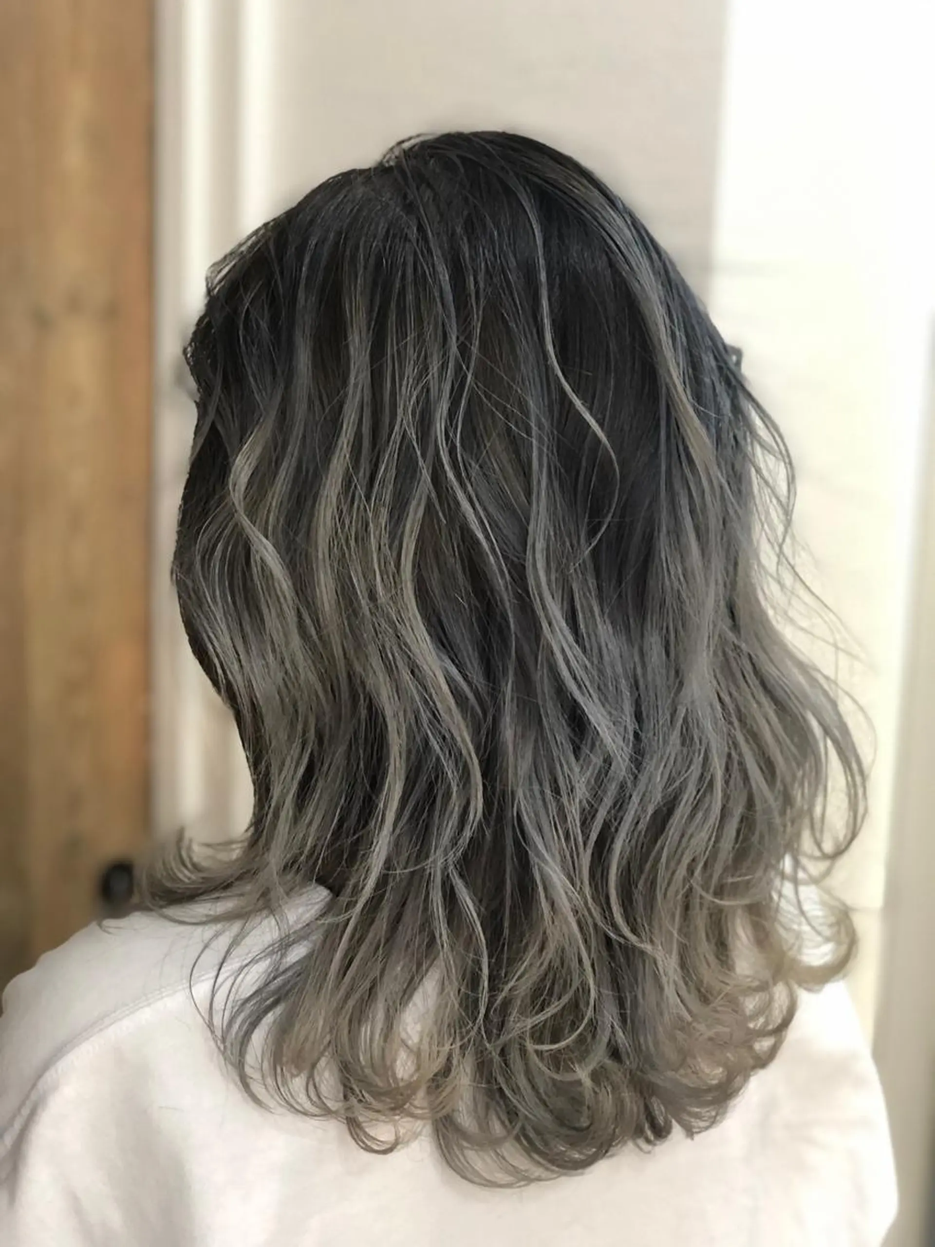カラー ヘアカラー トリートメント 中川 あすきのヘアスタイル