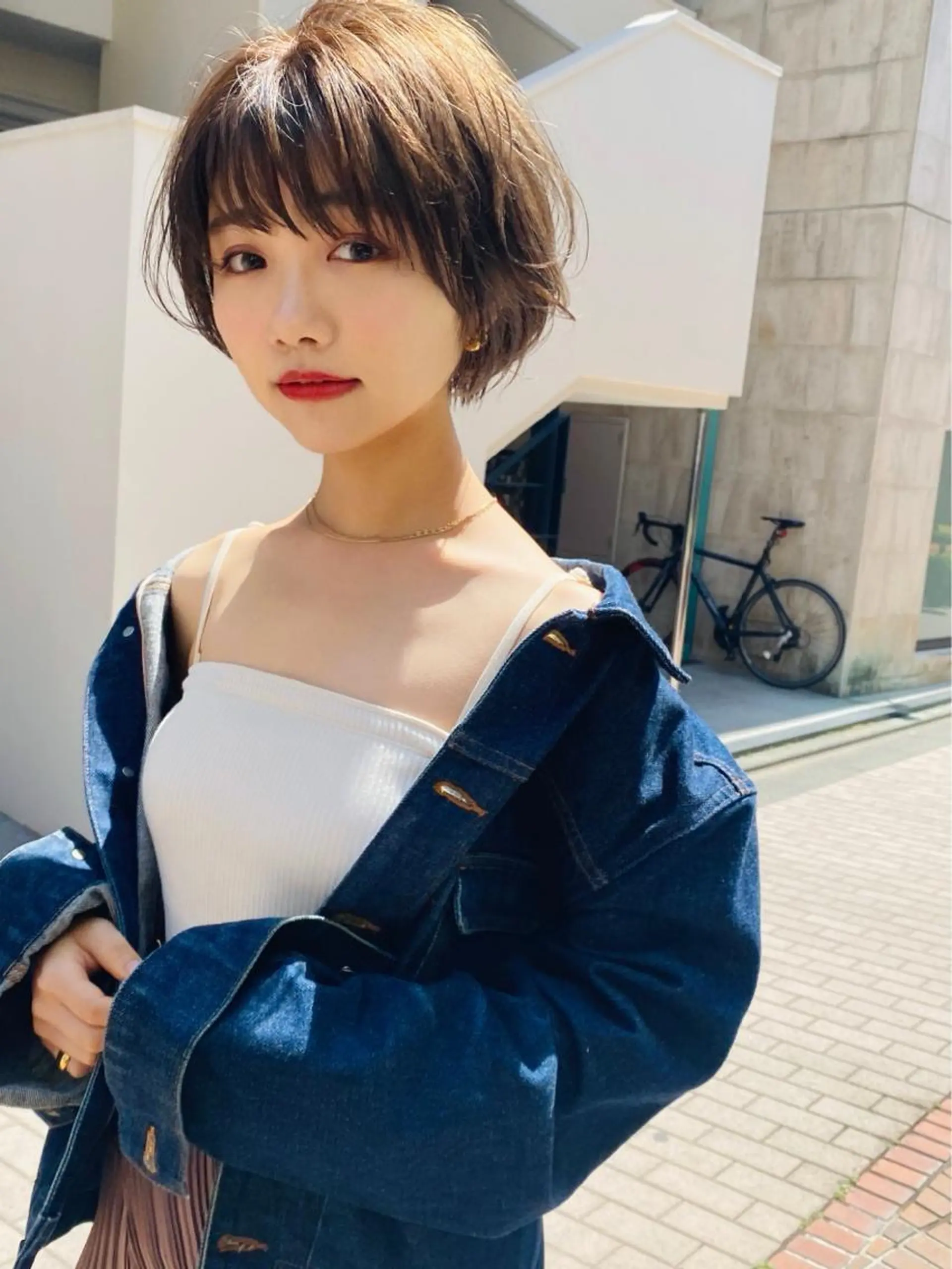 ショート アッシュ アッシュブラウン ヘアカラー トリートメント ヘアセット 金子 廉のヘアスタイル