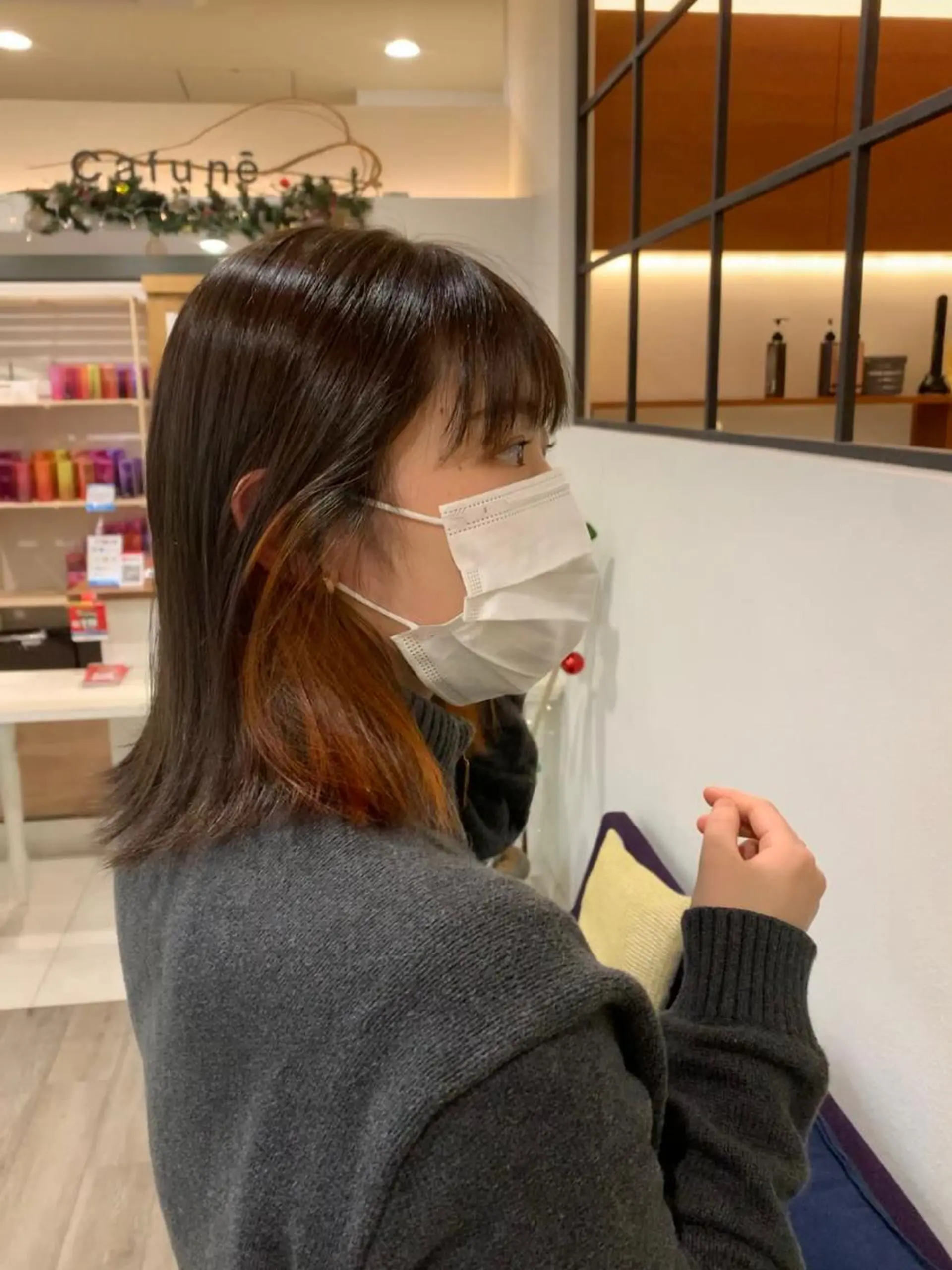 ミディアム カラー インナーカラー オレンジ Door代官山所属・詩織/パーマ /代官山のヘアスタイル