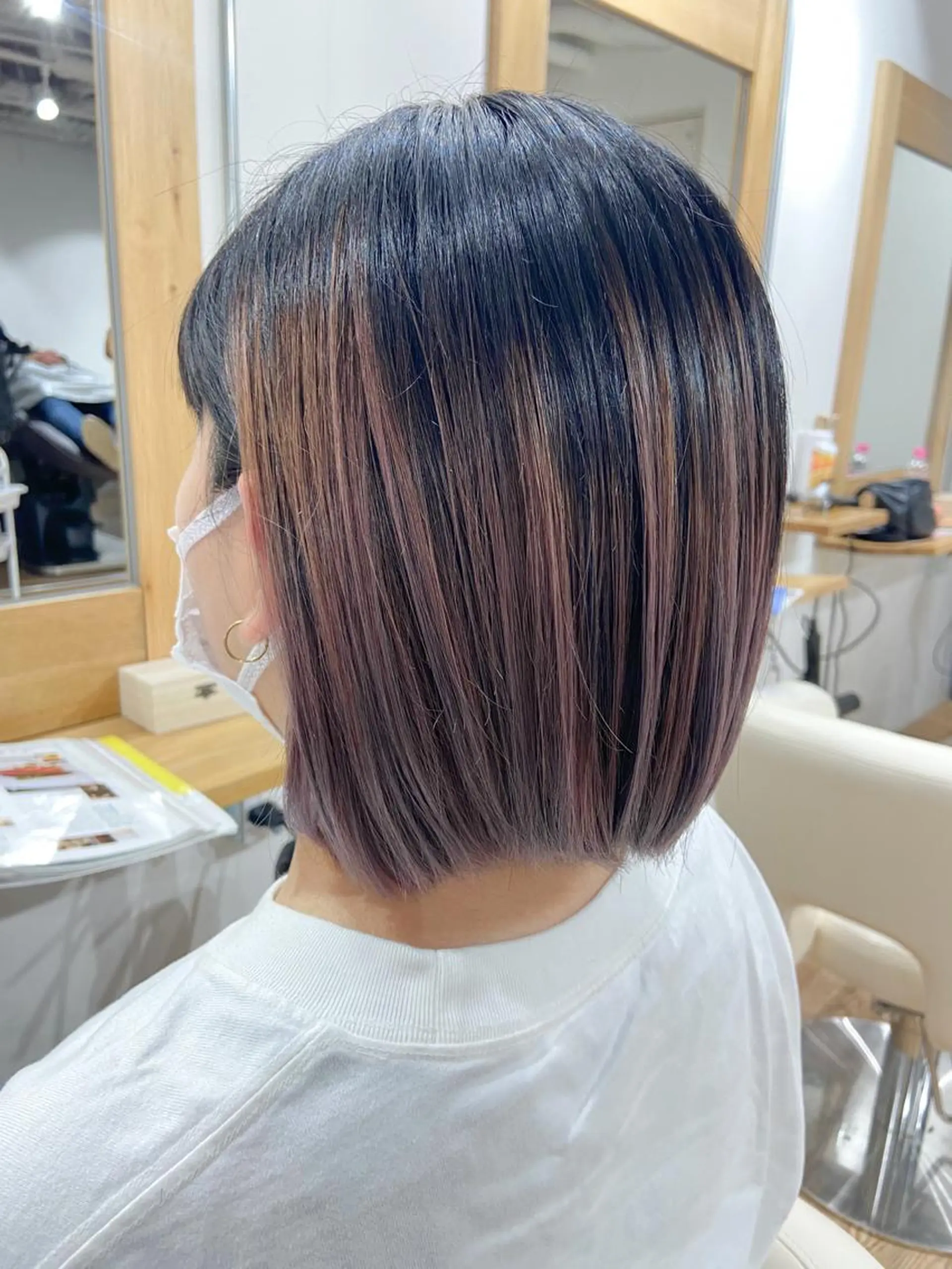 ショート カラー バレイヤージュ ブリーチ デザインカラー ダブルカラー グラデーションカラー ヘアカラー Kensho 京都駅 ケアブリーチのヘアスタイル