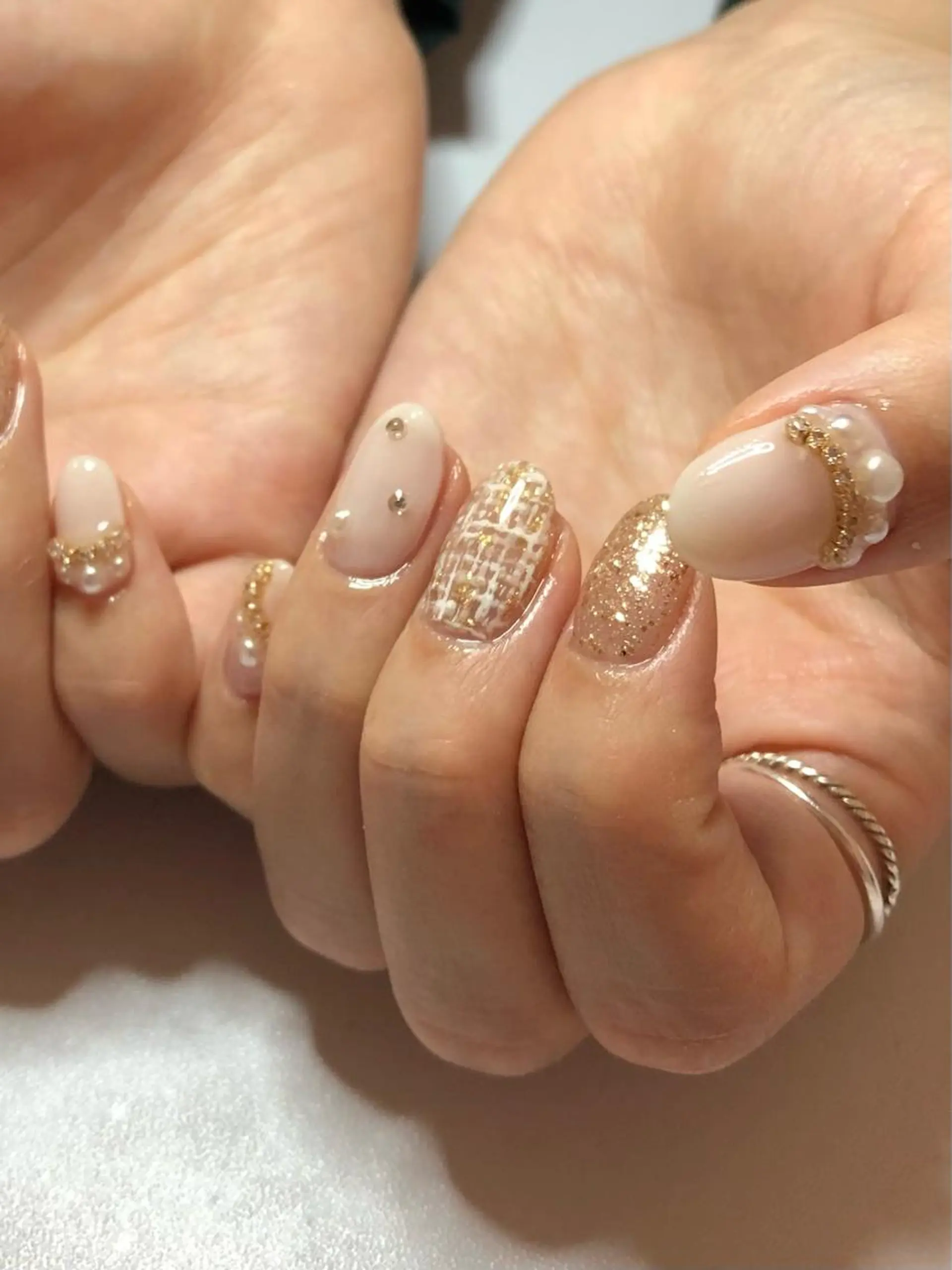セミロング ネイル ハンドネイル T. Kasumiのネイルデザイン