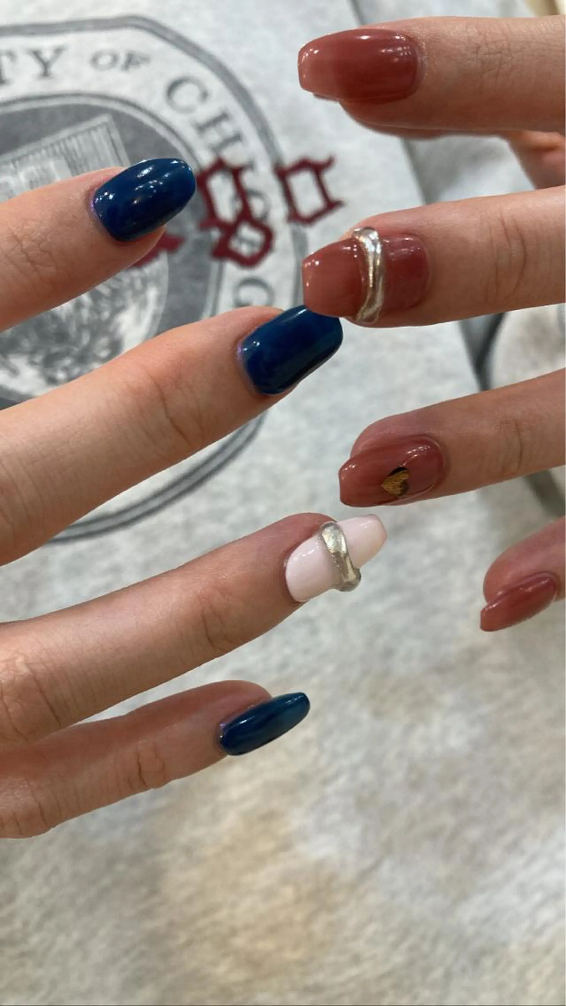 ネイル nailsalon　hue所属・小山 羽奈のネイルデザイン