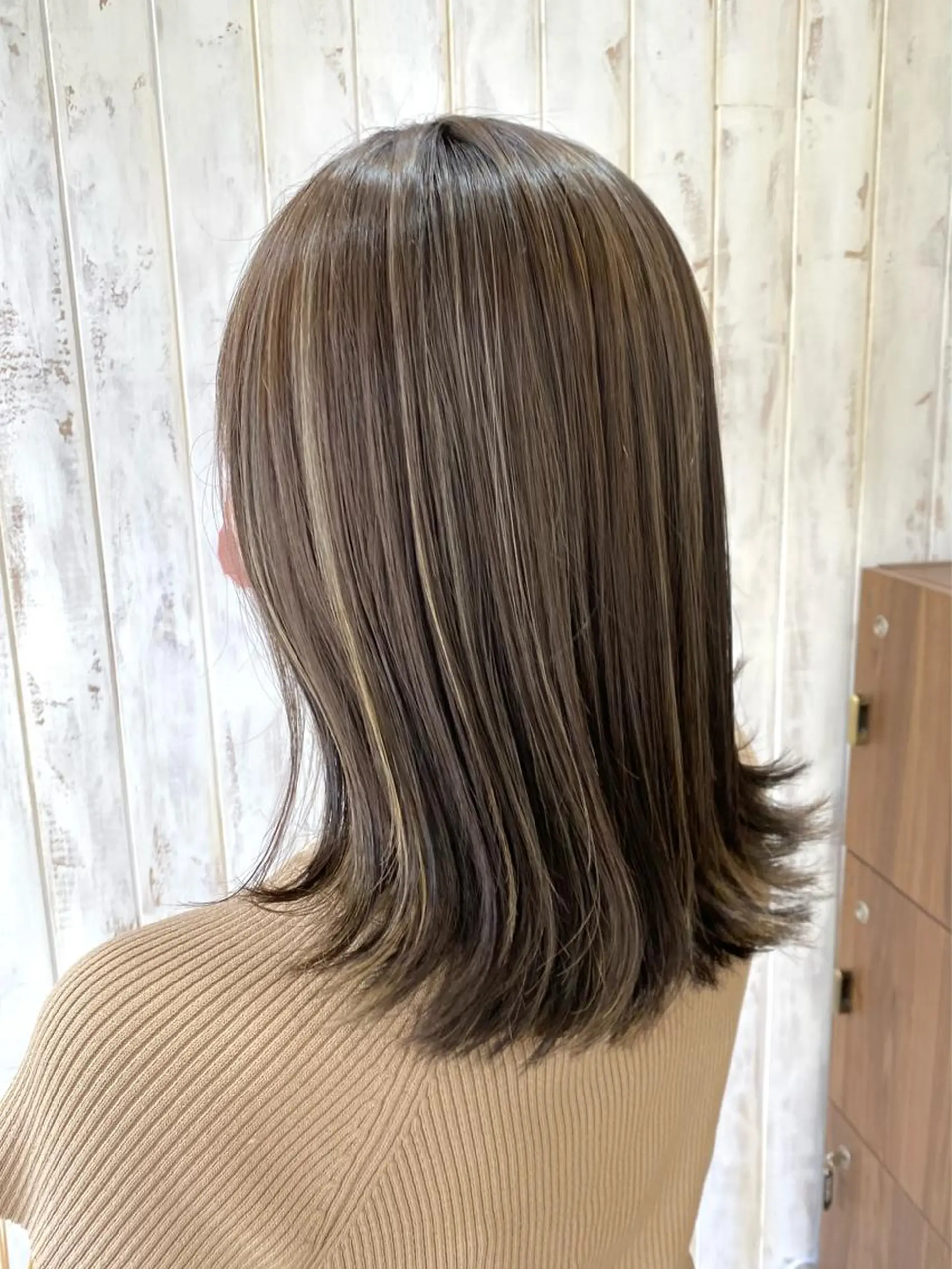 ミディアム カラー ハイライトカラー ハイライト ヘアカラー やじま ひろこのヘアスタイル