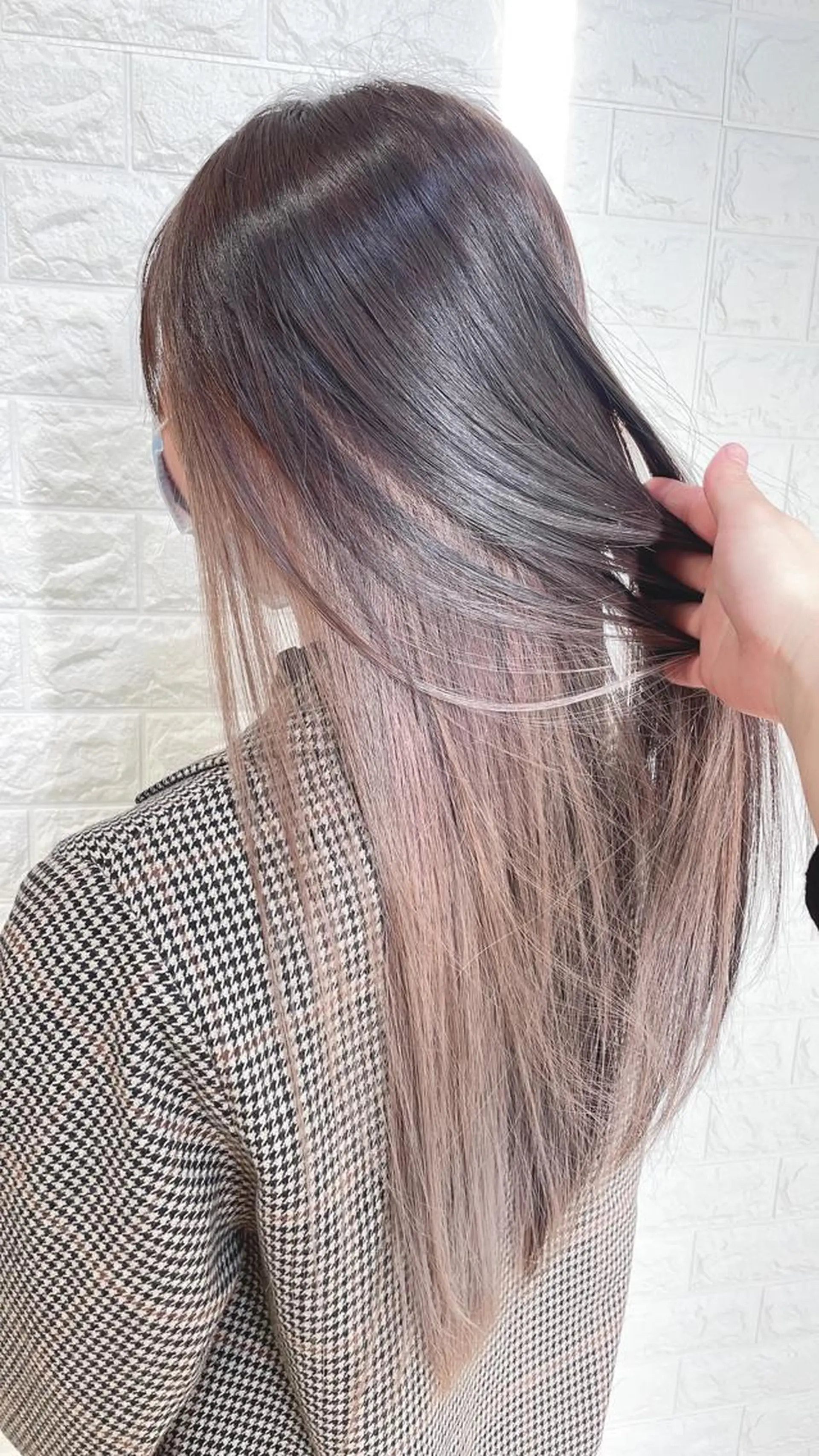 ロング カラー ヘアカラー 福森 みずきのヘアスタイル