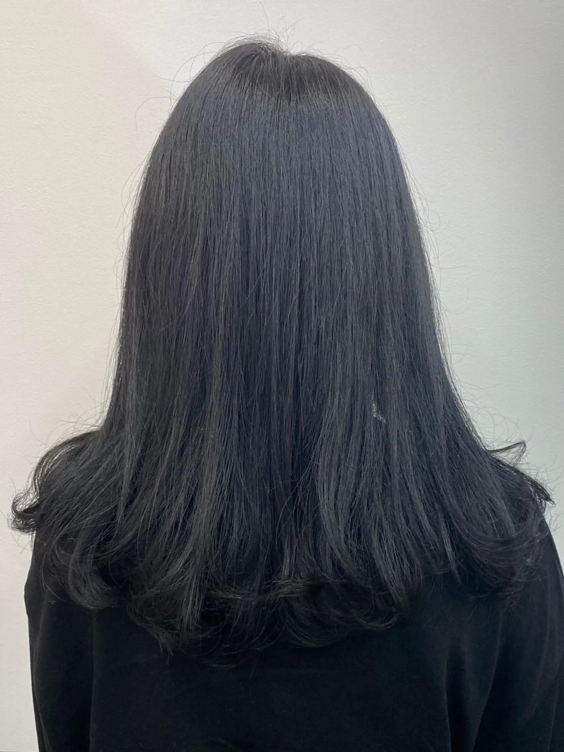 セミロング カラー 黒髪 ヘアカラー 🎀暖色カラー🎀 おかだみほのヘアスタイル