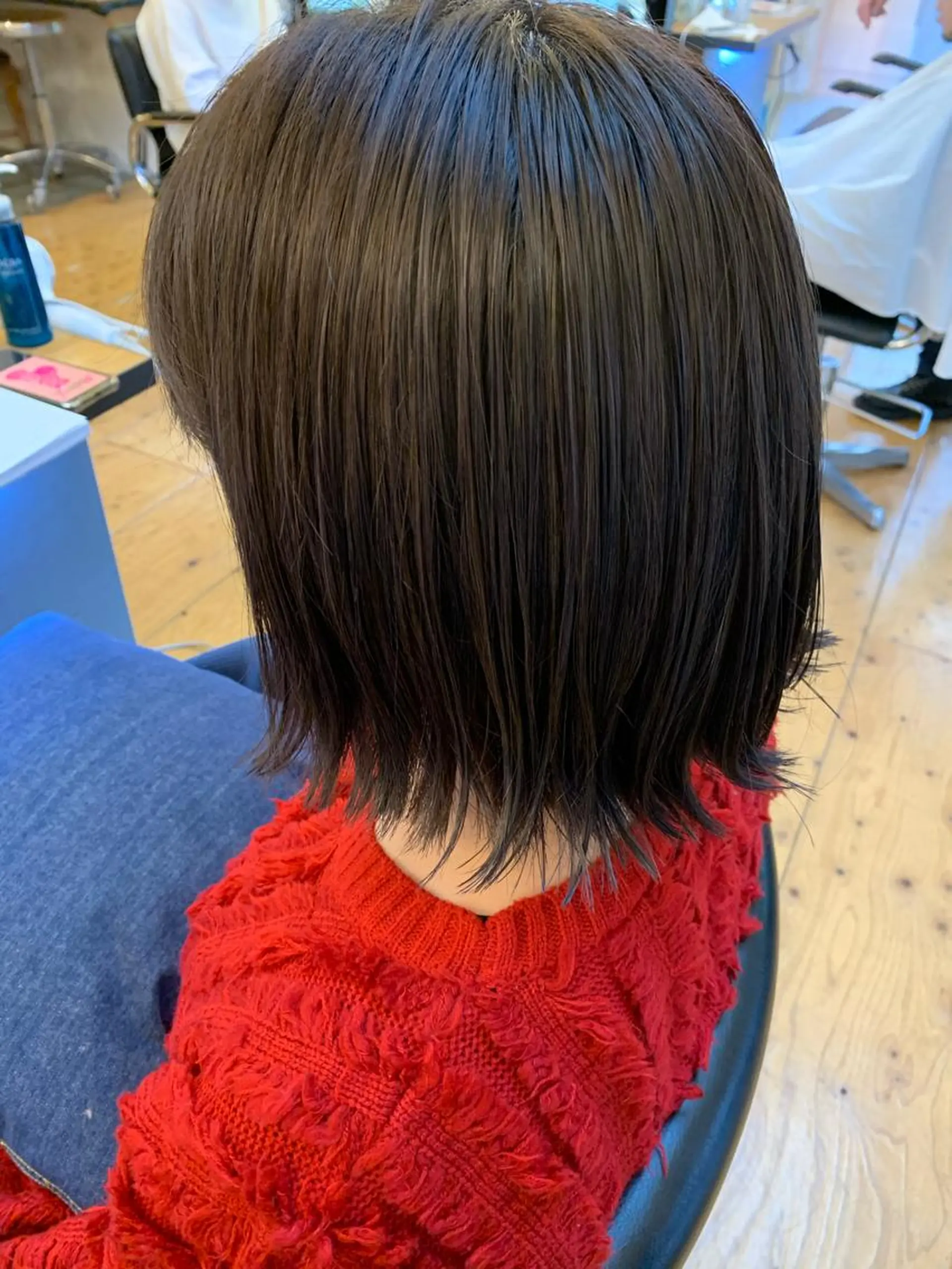 ショート カラー アッシュ ハイライトカラー ラベンダーカラー ラベンダーアッシュ ハイライト Lagom なかだのヘアスタイル