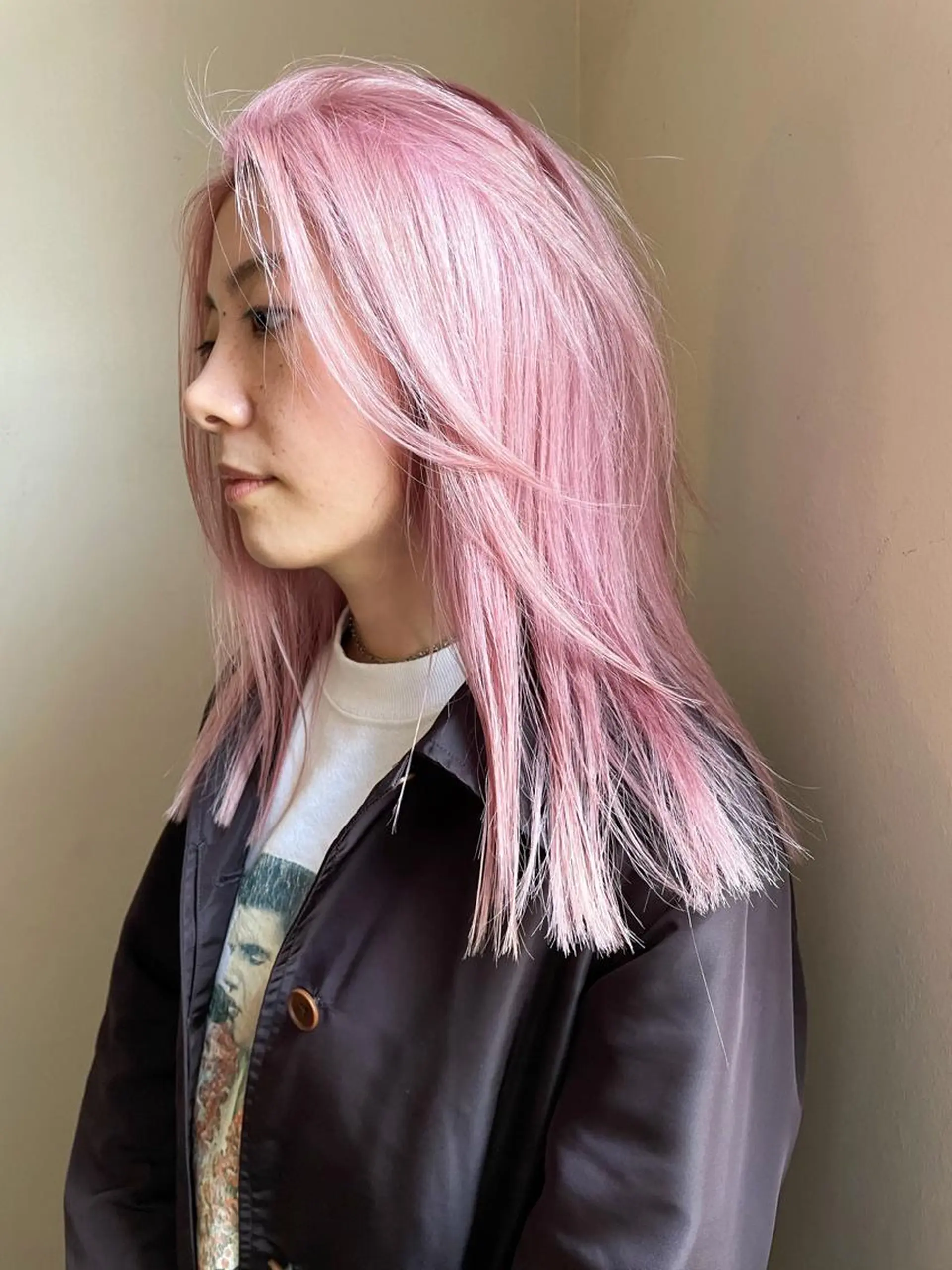 ミディアム カラー ヘアアレンジ ピンクカラー 丸山渉/パーマ エフェクトブリーチのヘアスタイル