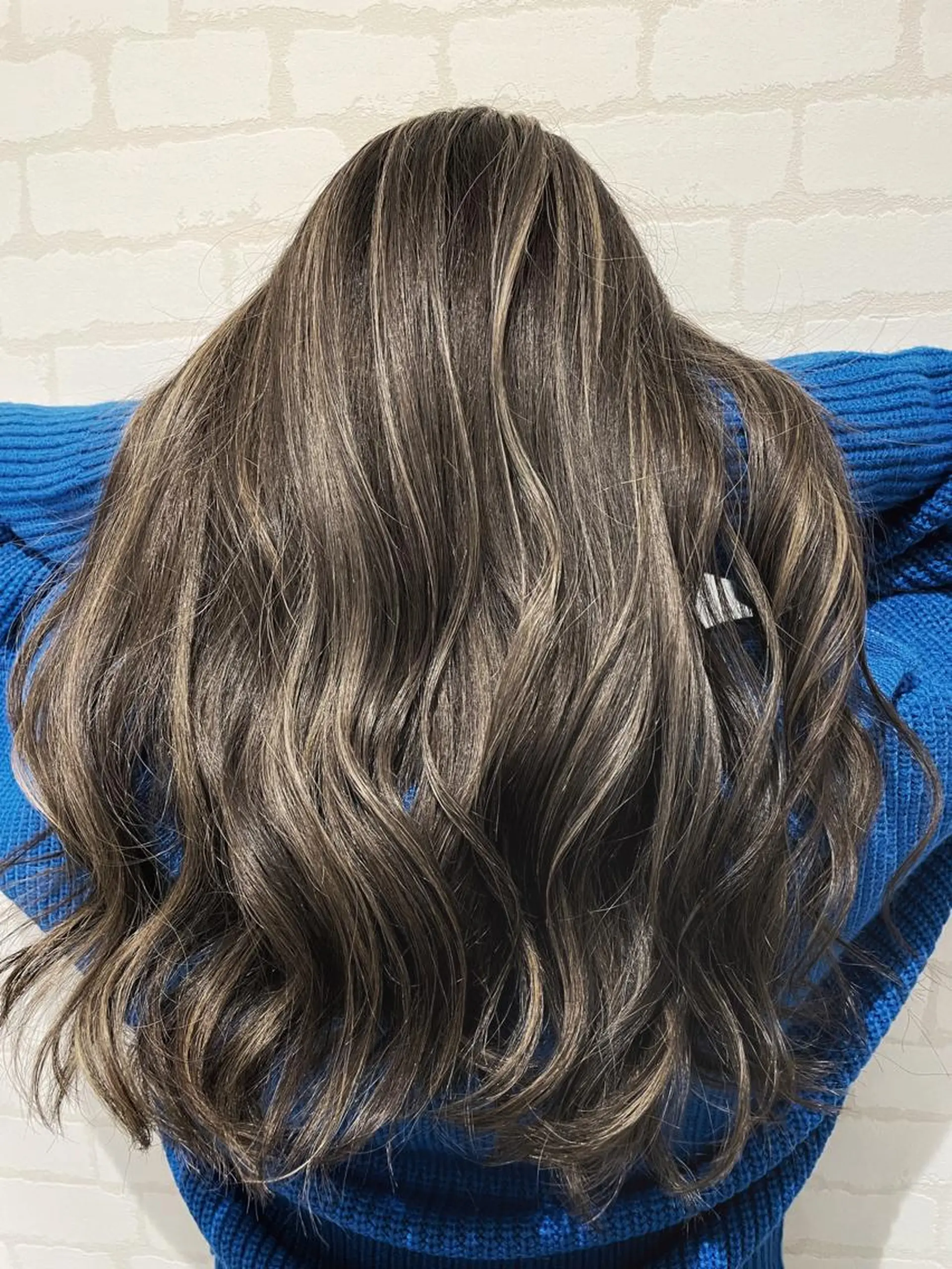ロング カラー ハイライトカラー ハイライト ヘアカラー トリートメント IwAsh中山所属・✂︎メンズバレイ ヤージュ✂︎露木智也のヘアスタイル