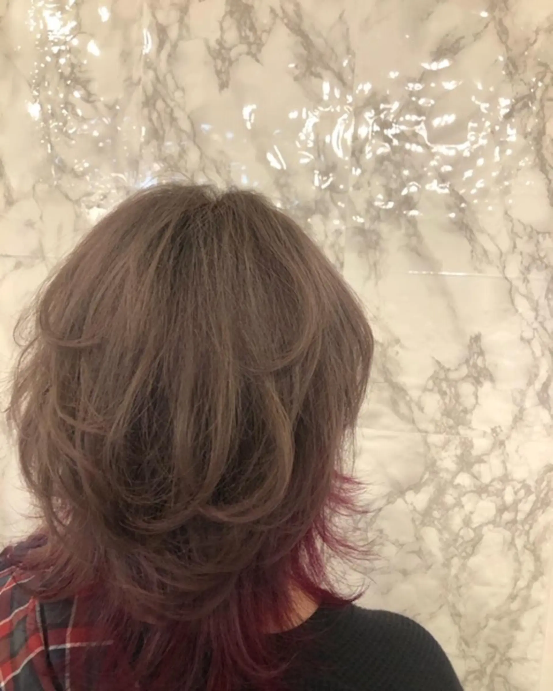 ミディアム カラー ミストバング  フェイスフレーミング インナーカラー 🟦西荻窪ハイトーン 艶髪Yu-Ji🟦のヘアスタイル