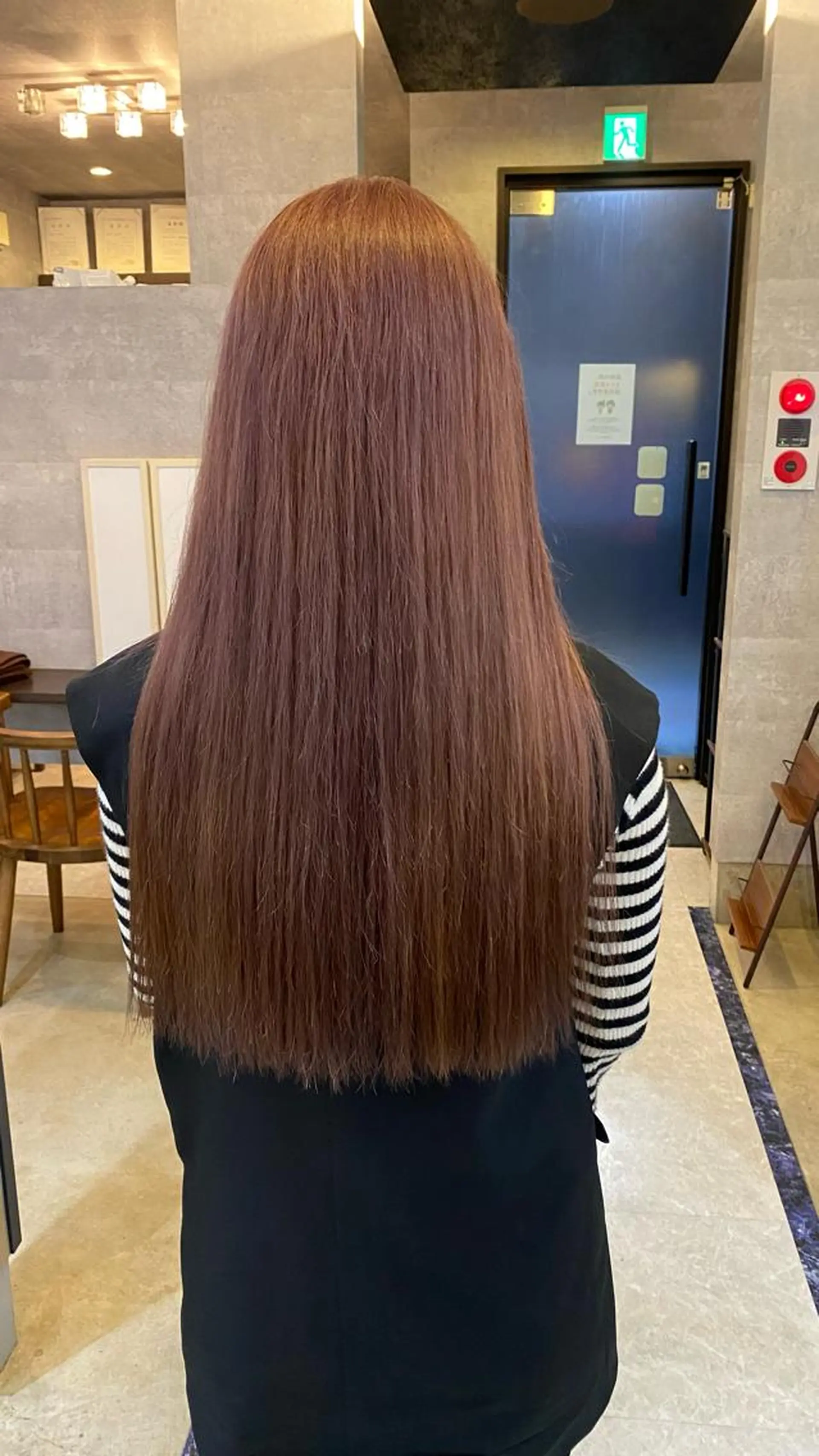ロング カラー ベージュカラー ピンクカラー ピンクベージュ 浅野  勇貴のヘアスタイル