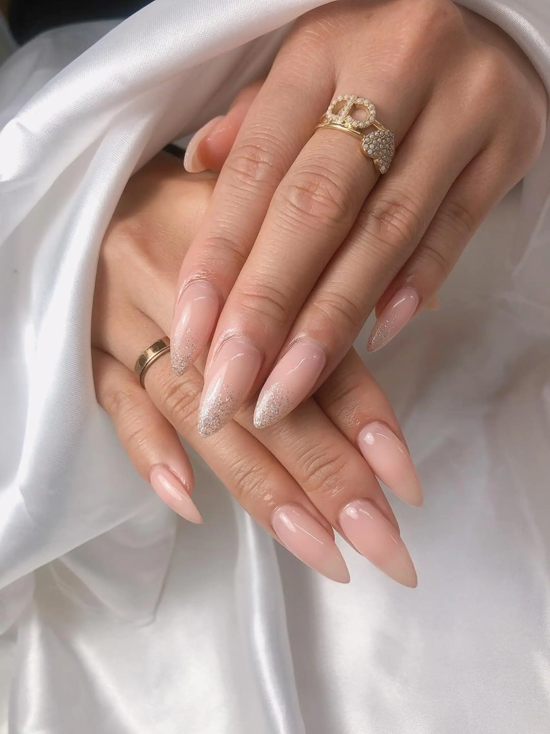 ロング ハンドネイル niu.所属・nail salon niuのネイルデザイン