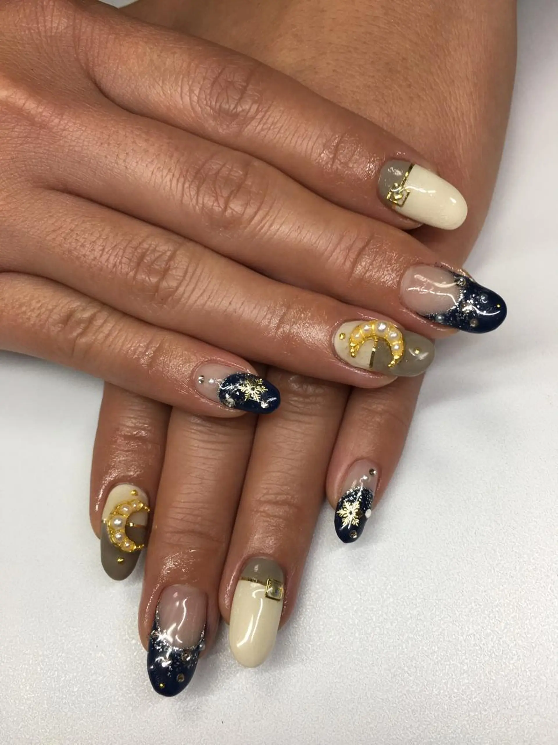 ネイル ハンドネイル glow_ nailのネイルデザイン