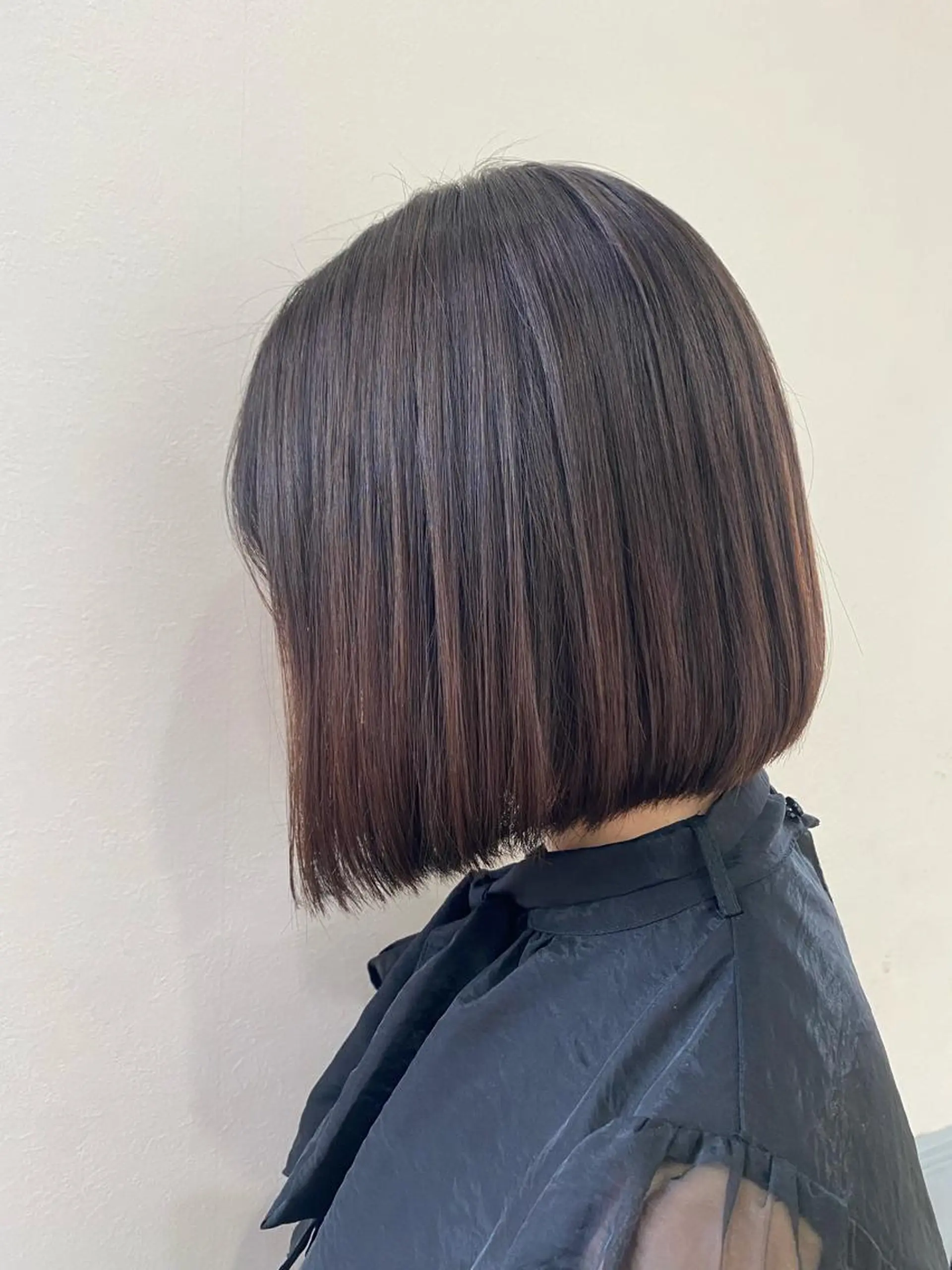 ショート ボブ 外ハネヘア 縮毛矯正 カット ヘアカラー トリートメント SALOWIN銀座PAYⅡ店所属・GINZARay2 風本朱里🐥のヘアスタイル