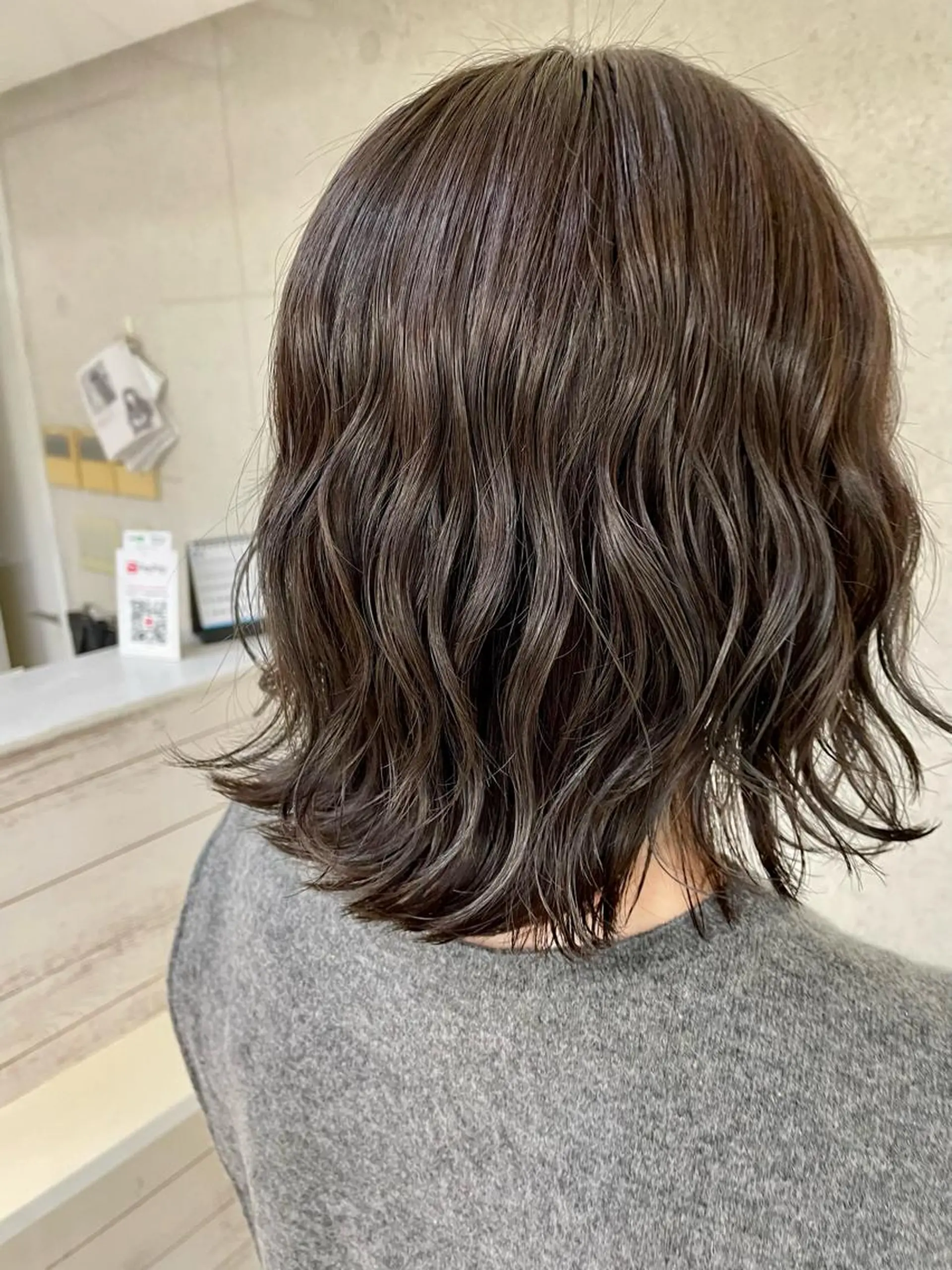 ミディアム カラー 簡単スタイリングヘア 💫ﾖｺﾊｼのヘアスタイル