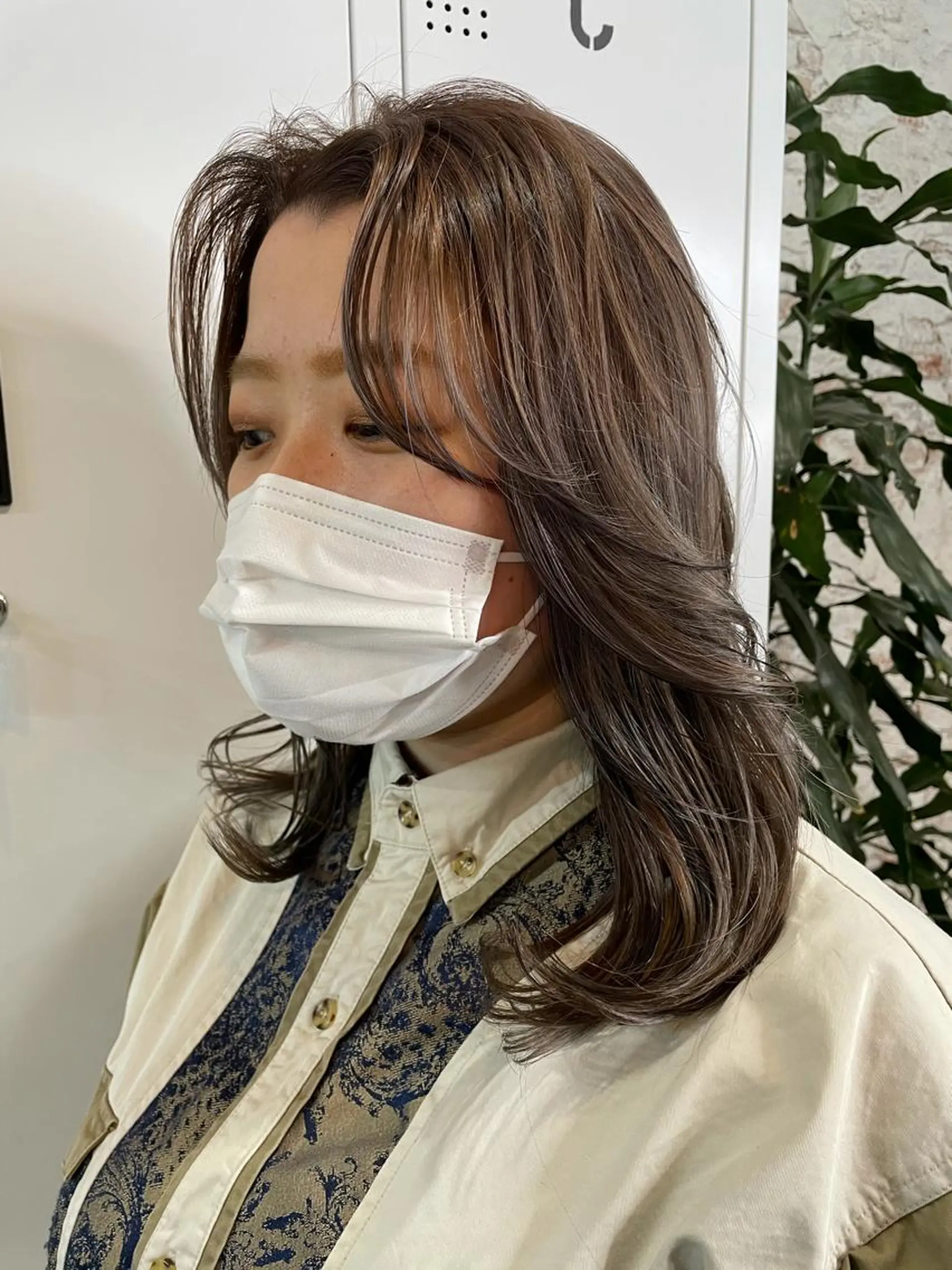 ミディアム パーソナルカラー 藤本夢のヘアスタイル