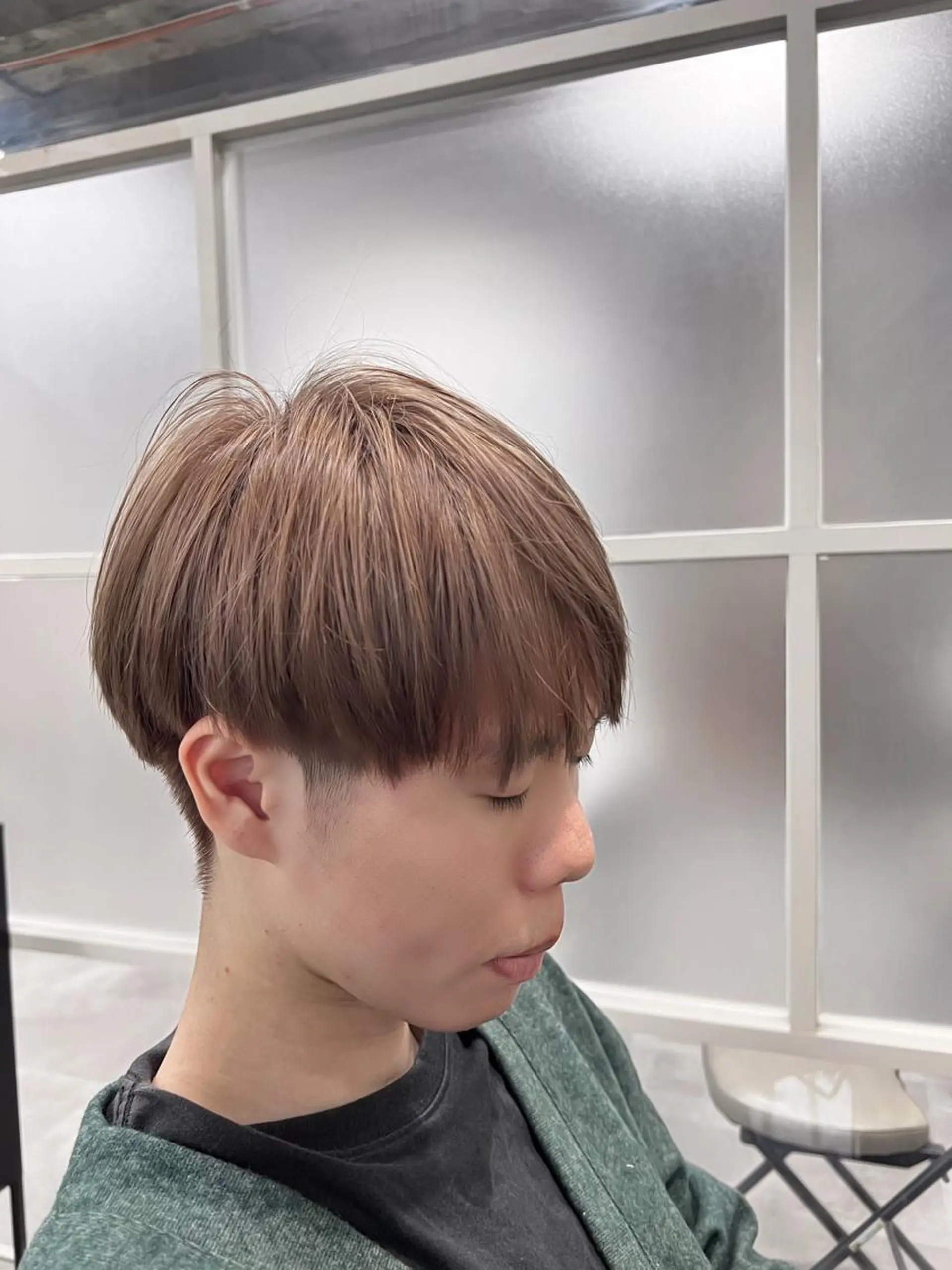 ミディアム ボブ ハイライト 髪質改善 ヘアカラー newi ナカノのヘアスタイル