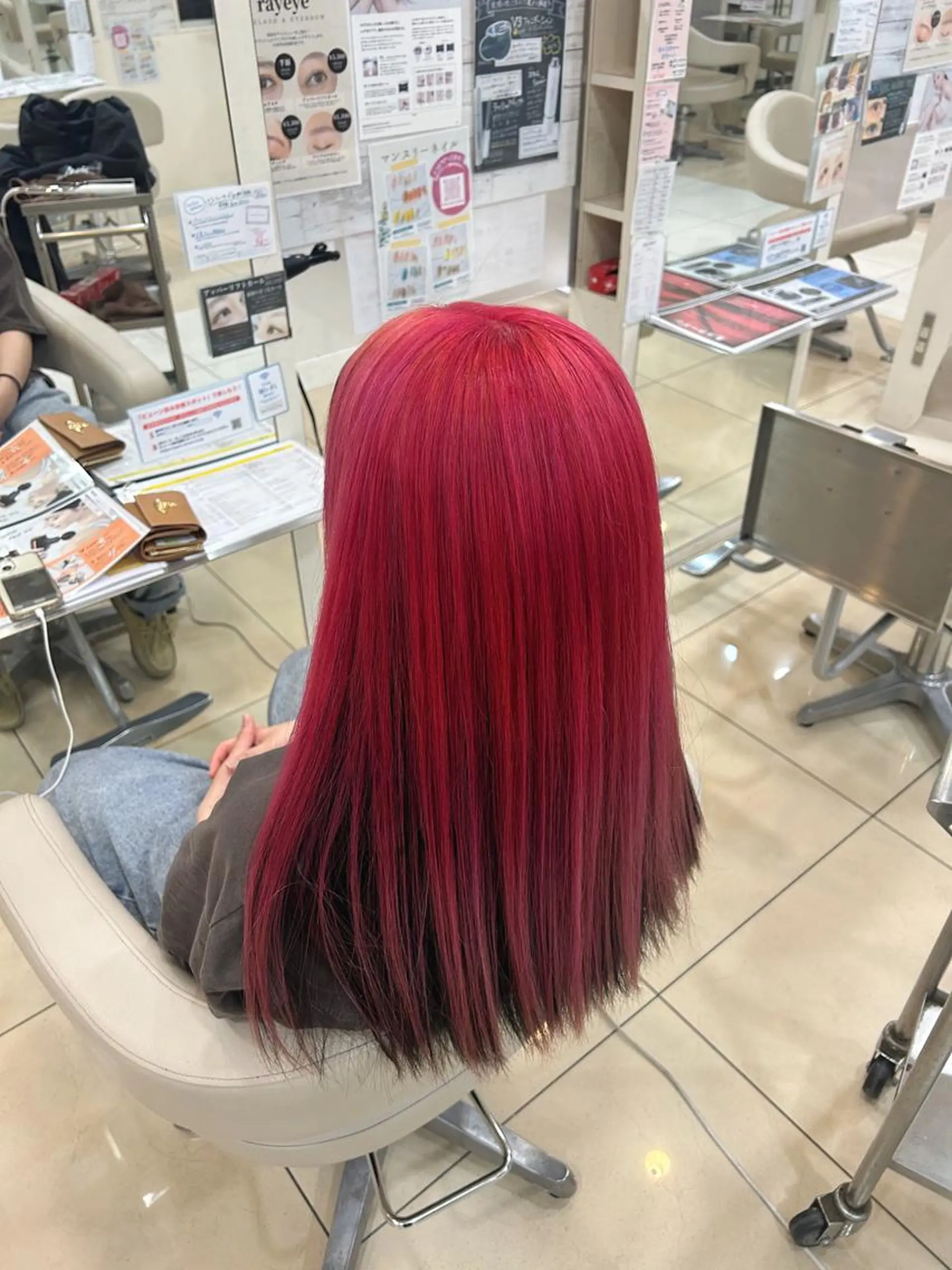 ロング カラー nakano amiのヘアスタイル