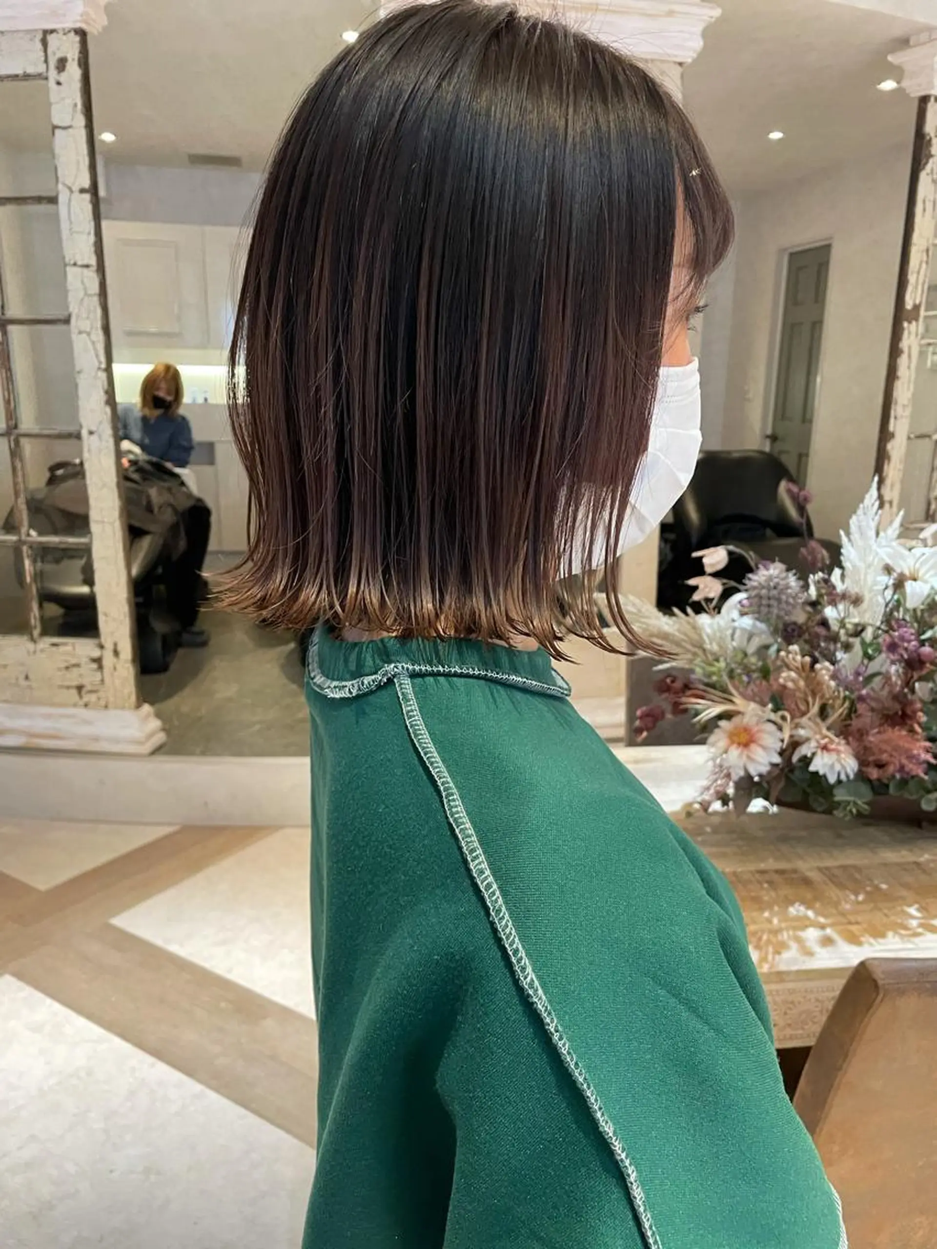 ミディアム ボブ 外ハネヘア カット ヘアカラー トリートメント 小顔カット/レイヤー /ボブ/浅野恵大のヘアスタイル