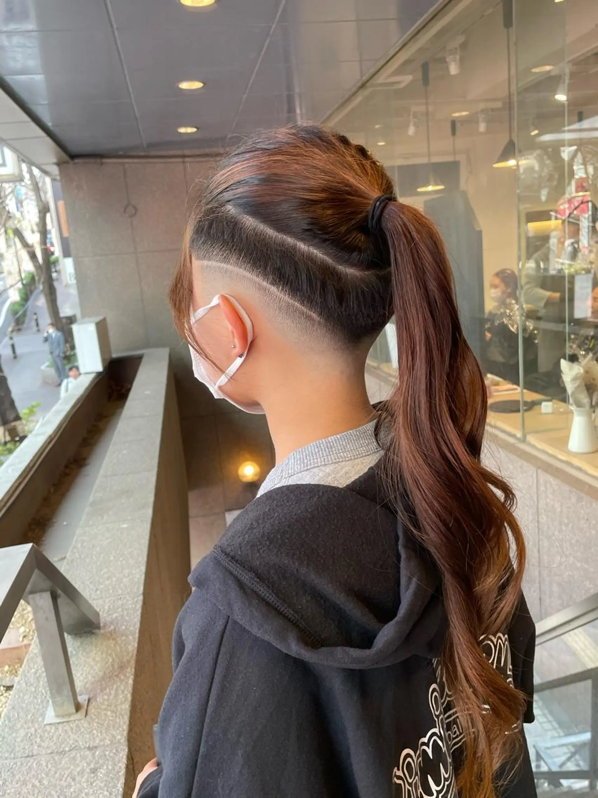 セミロング 刈り上げ カット Le'a所属・渋谷/フェード/ 國分 翔のヘアスタイル