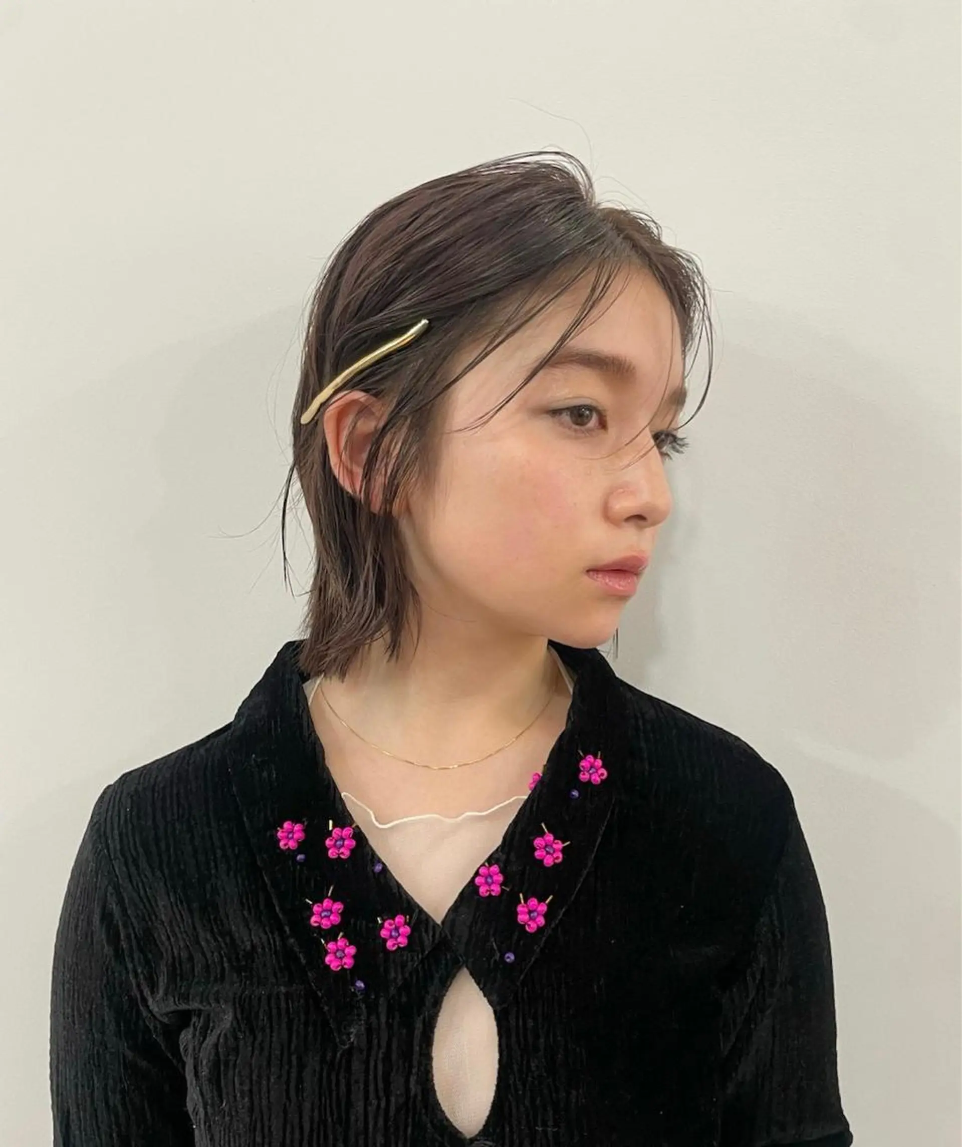 ミディアム カラー ヘアアレンジ カット astar所属・kotono🪿 透明感カラーのヘアスタイル