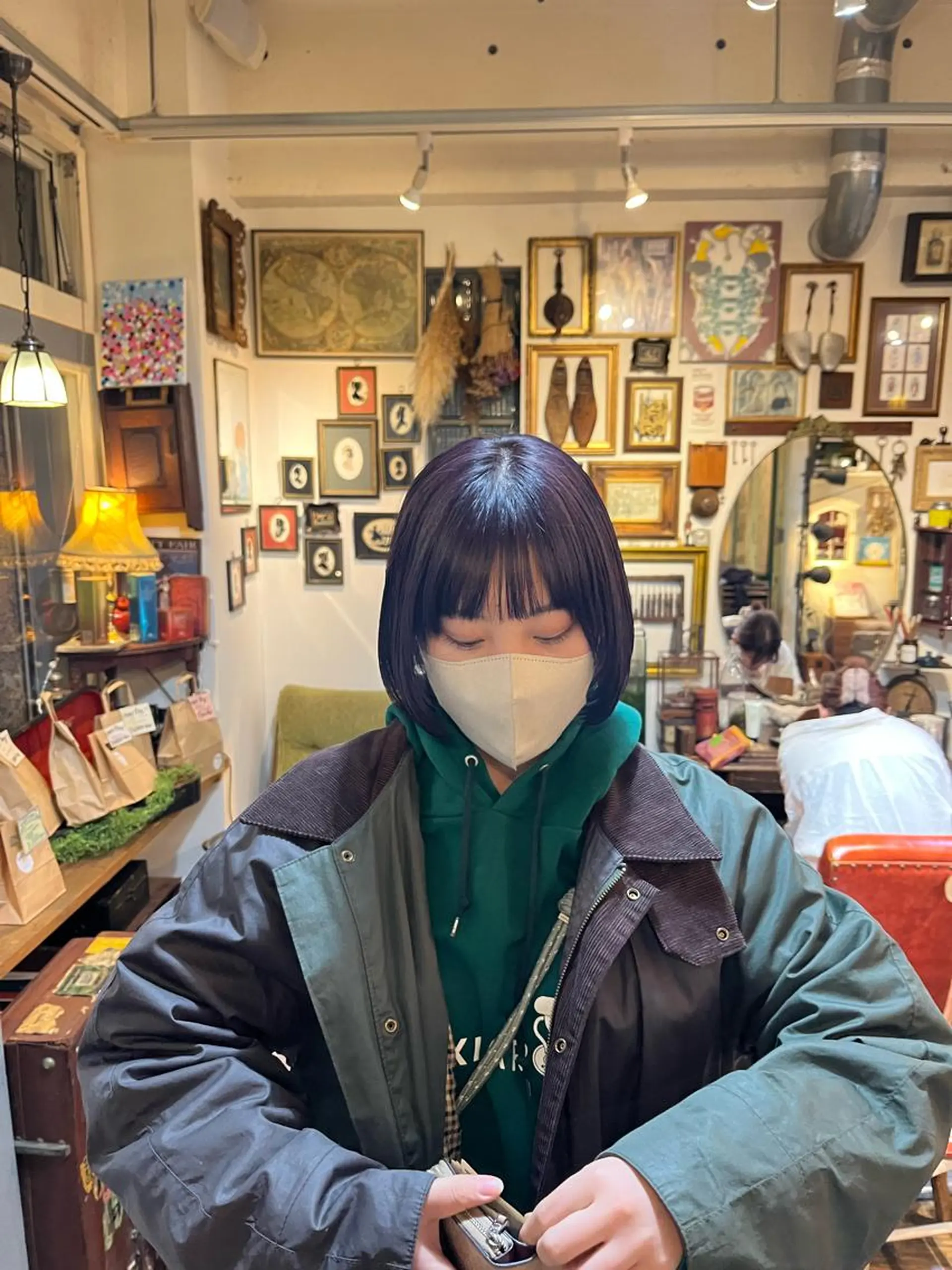 カラー ブリーチ ケアブリーチ ダブルカラー ハイトーンカラー ラベンダーカラー 抜け感ショート パーマ/緒方椋のヘアスタイル