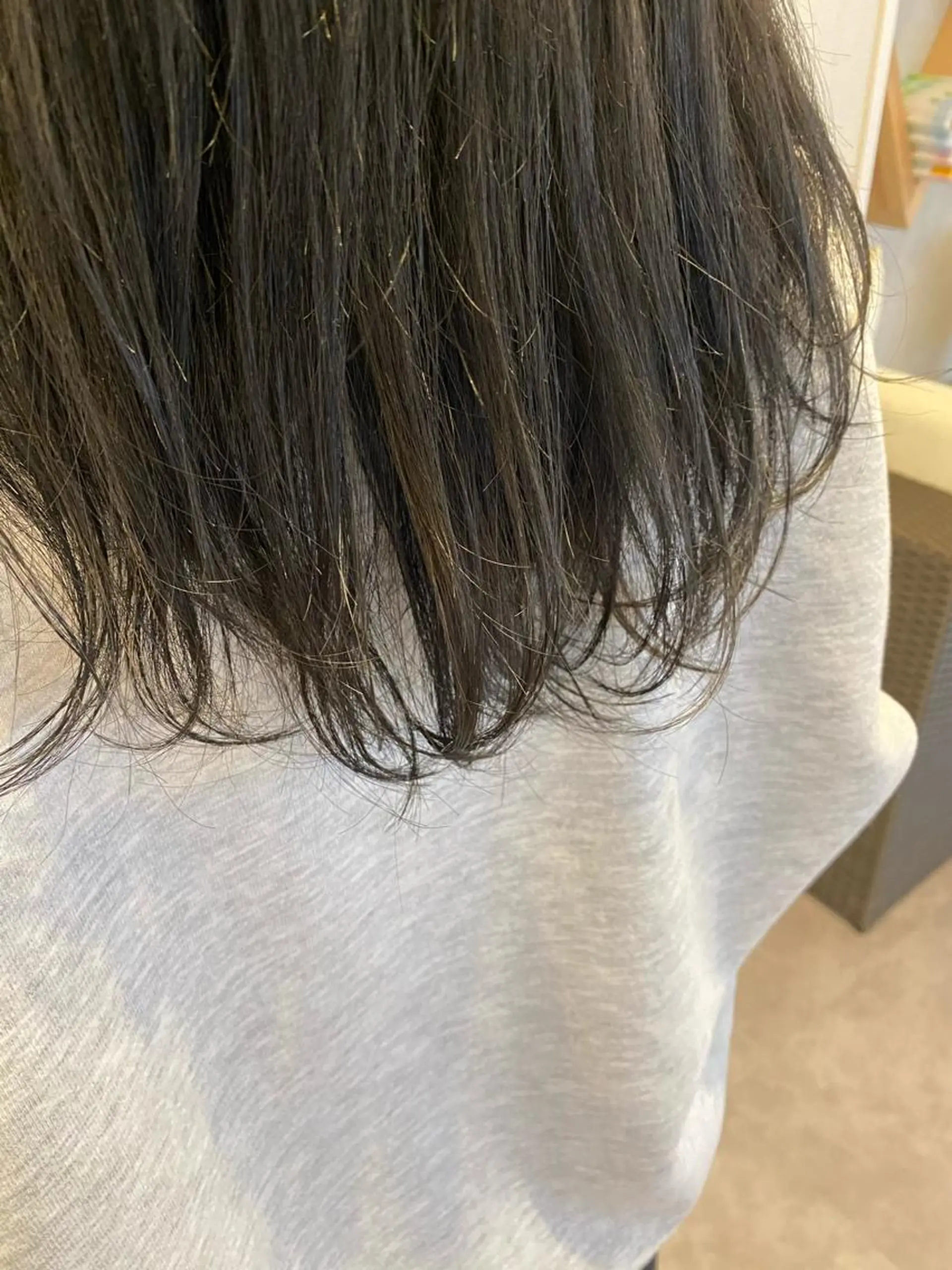 ミディアム ヘアカラー ELLE&SALLY 石野のヘアスタイル